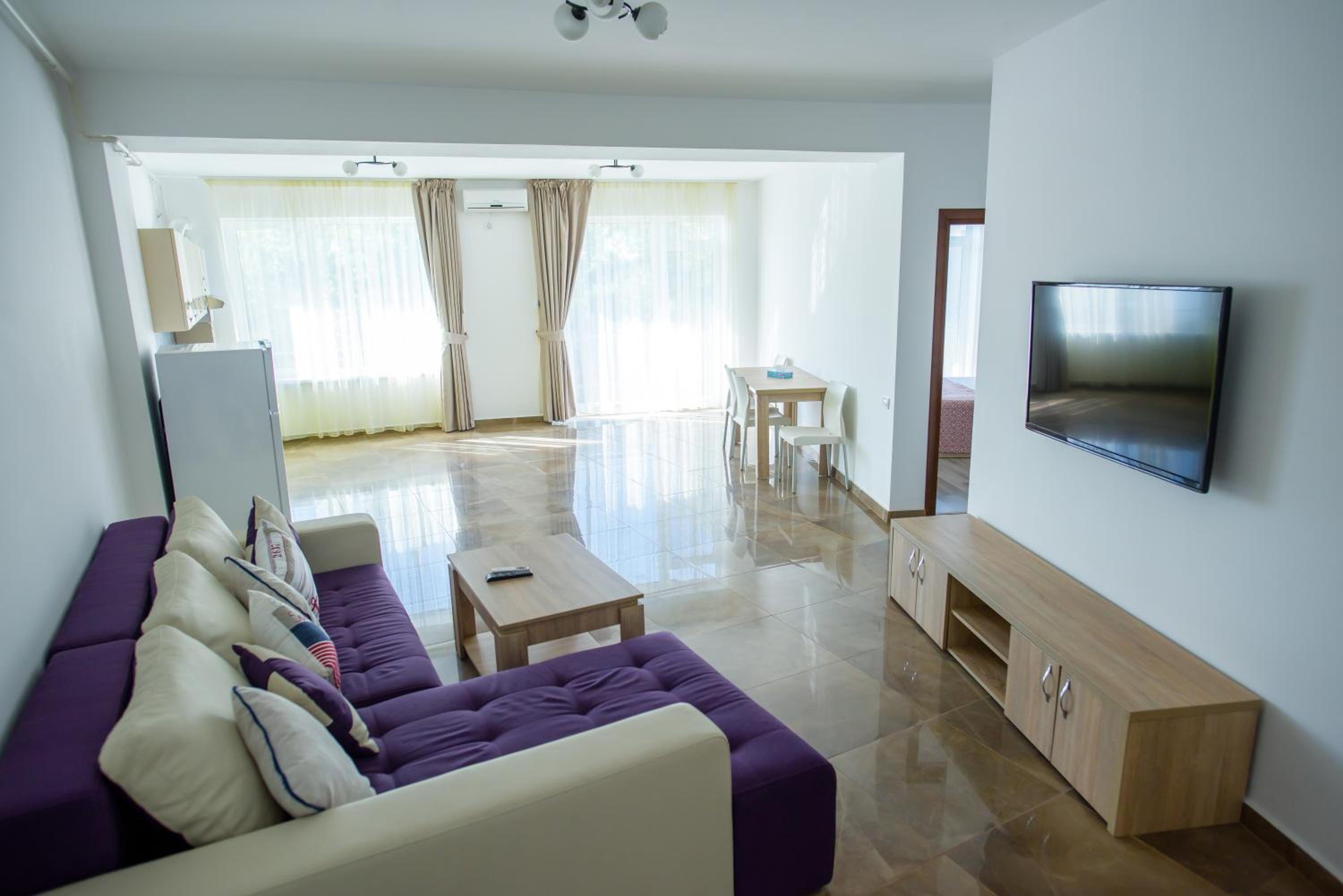 C&Y Apartments Aqua Park view 4