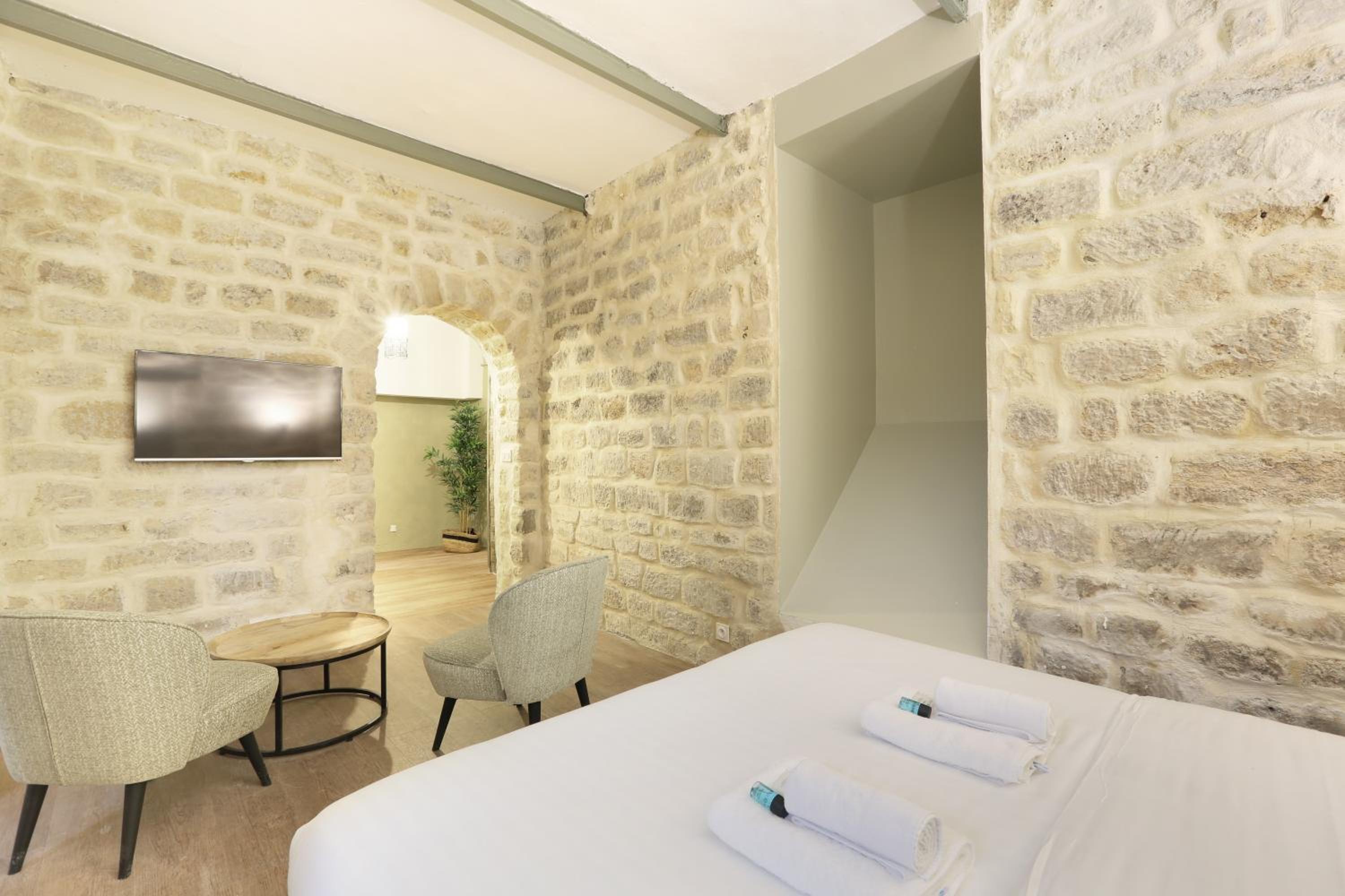 Rent a Room - Residence Meslay