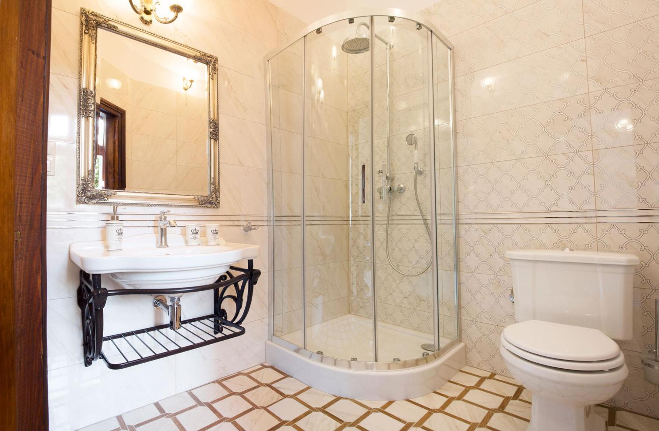 Villa Mistral