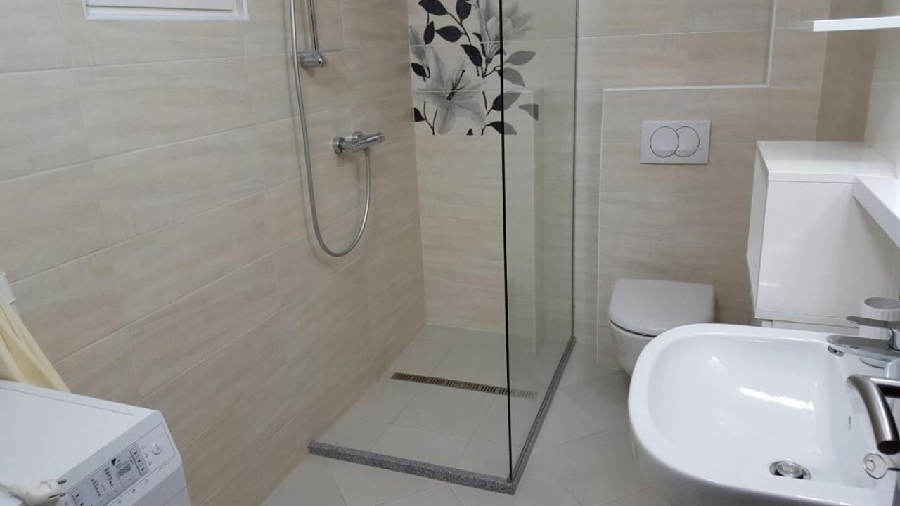 Apartments TMV Dragovic view 4