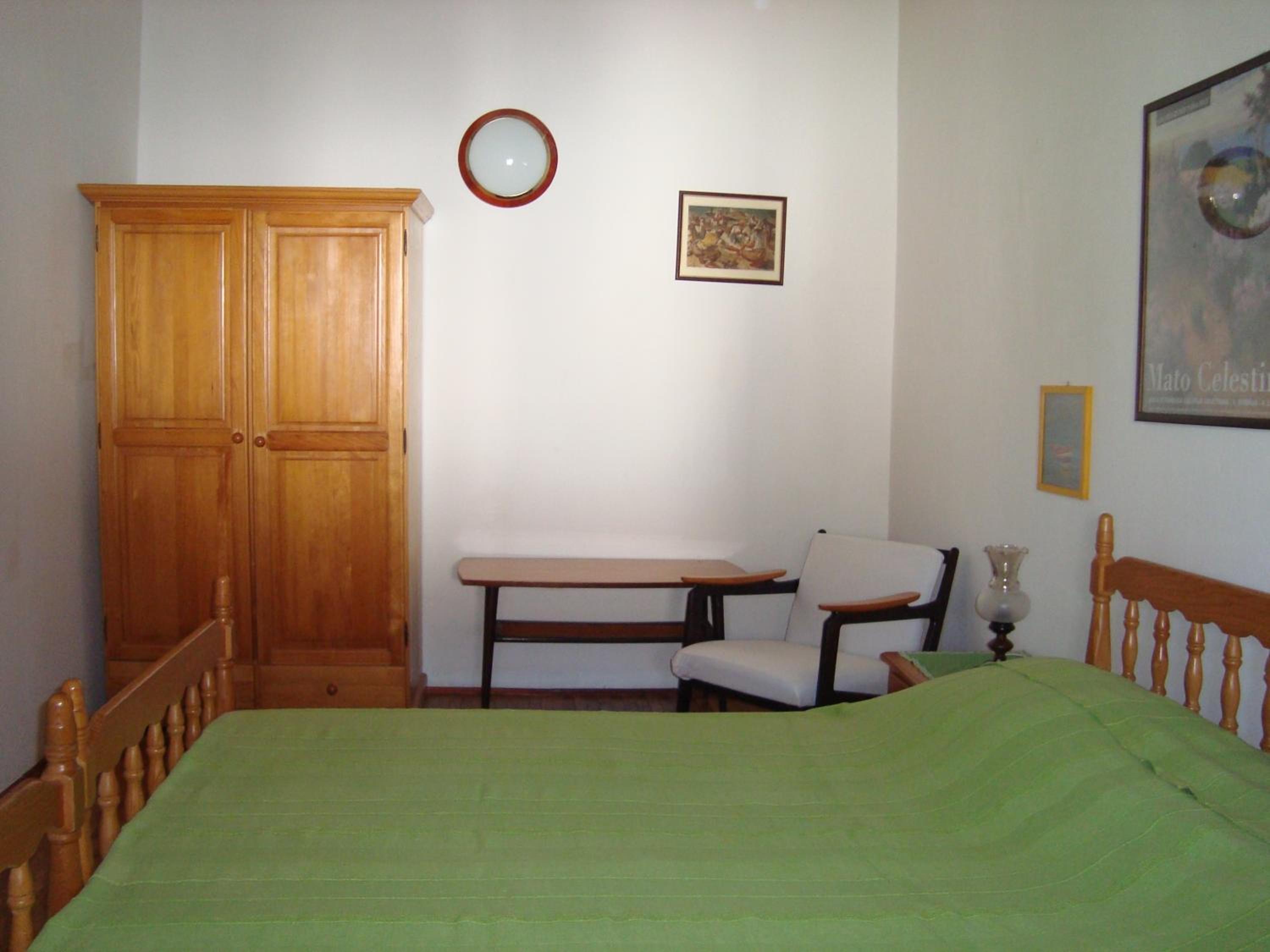 Apartments Lovor