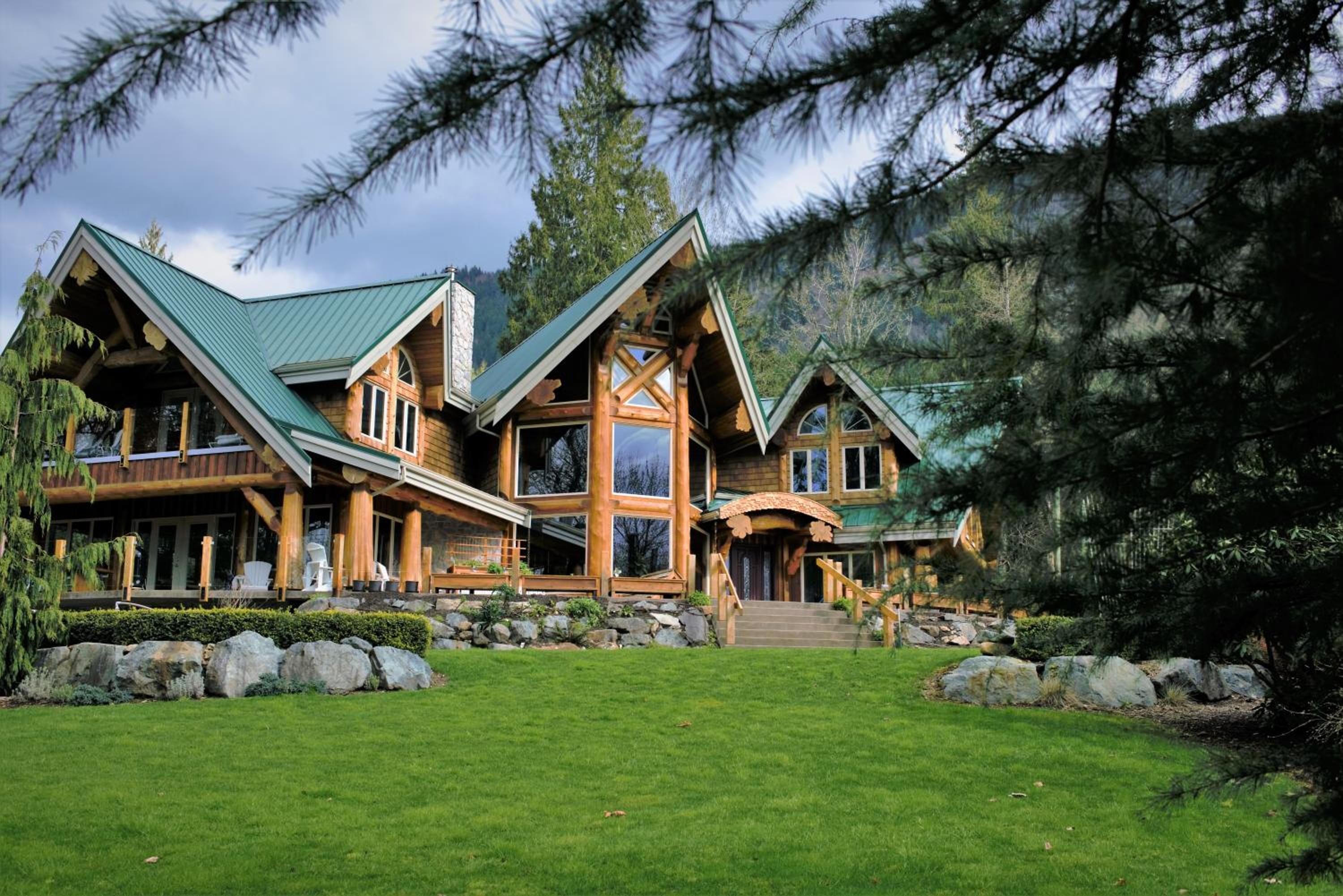 The Rockwell-Harrison Guest Lodge