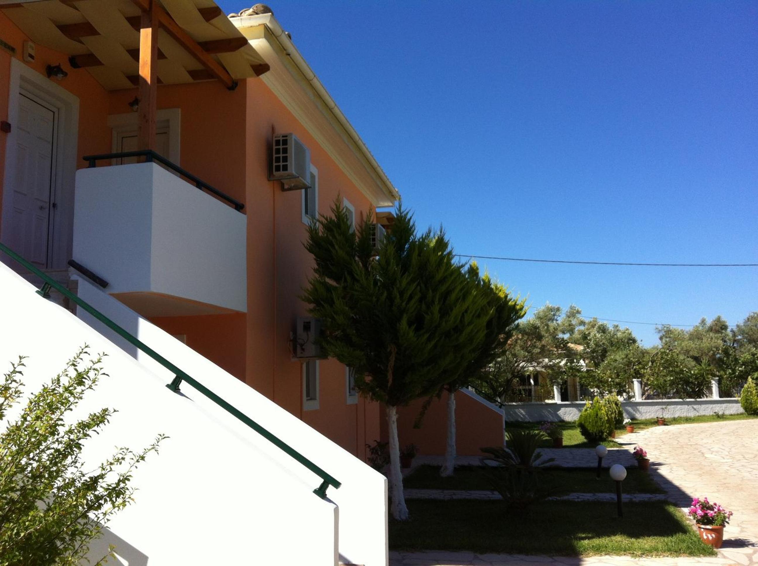 Photo 24