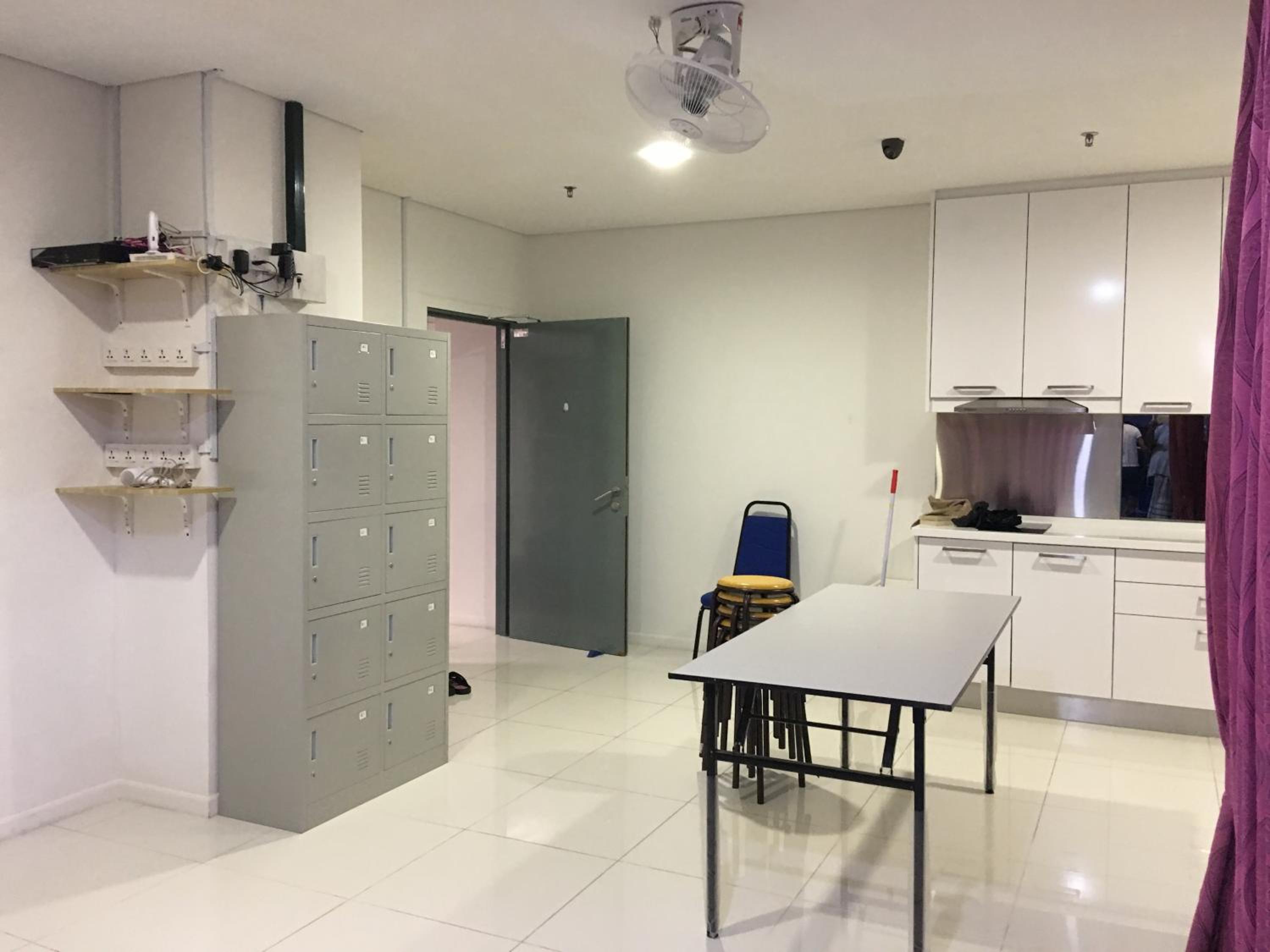 Resort Hostel In City