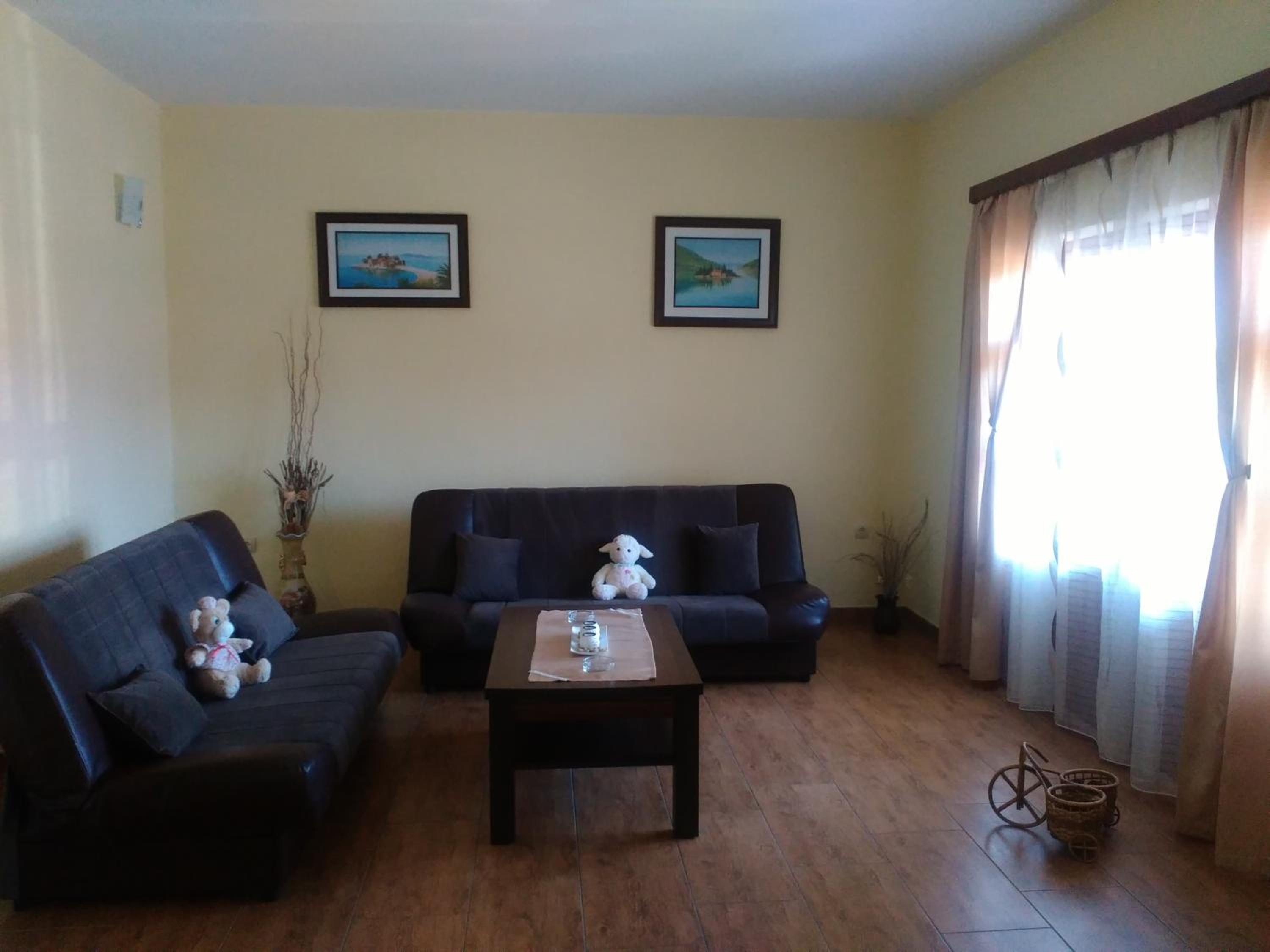 Photo 37
