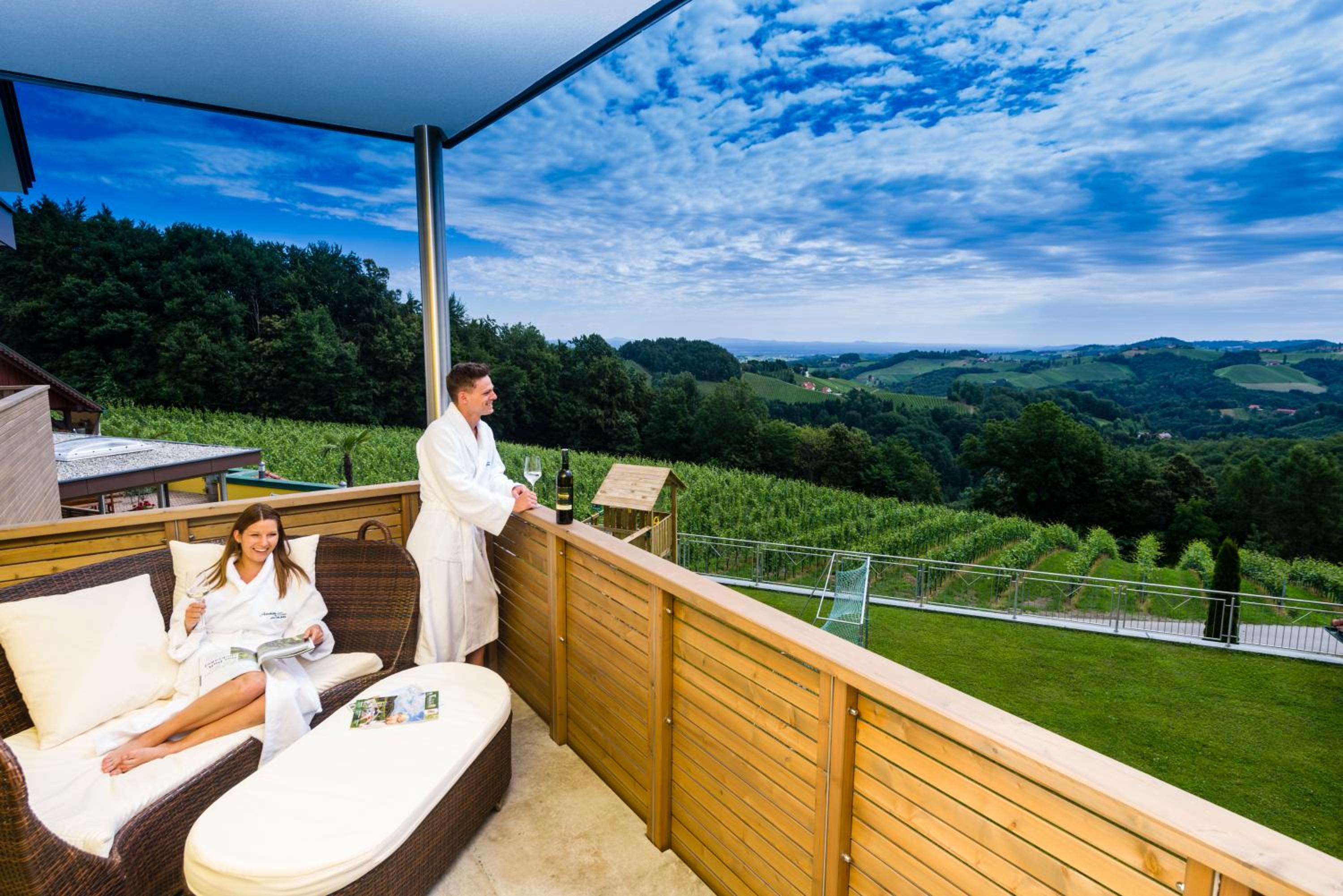 Weingut-Wohlfühlzimmer Adam-Lieleg