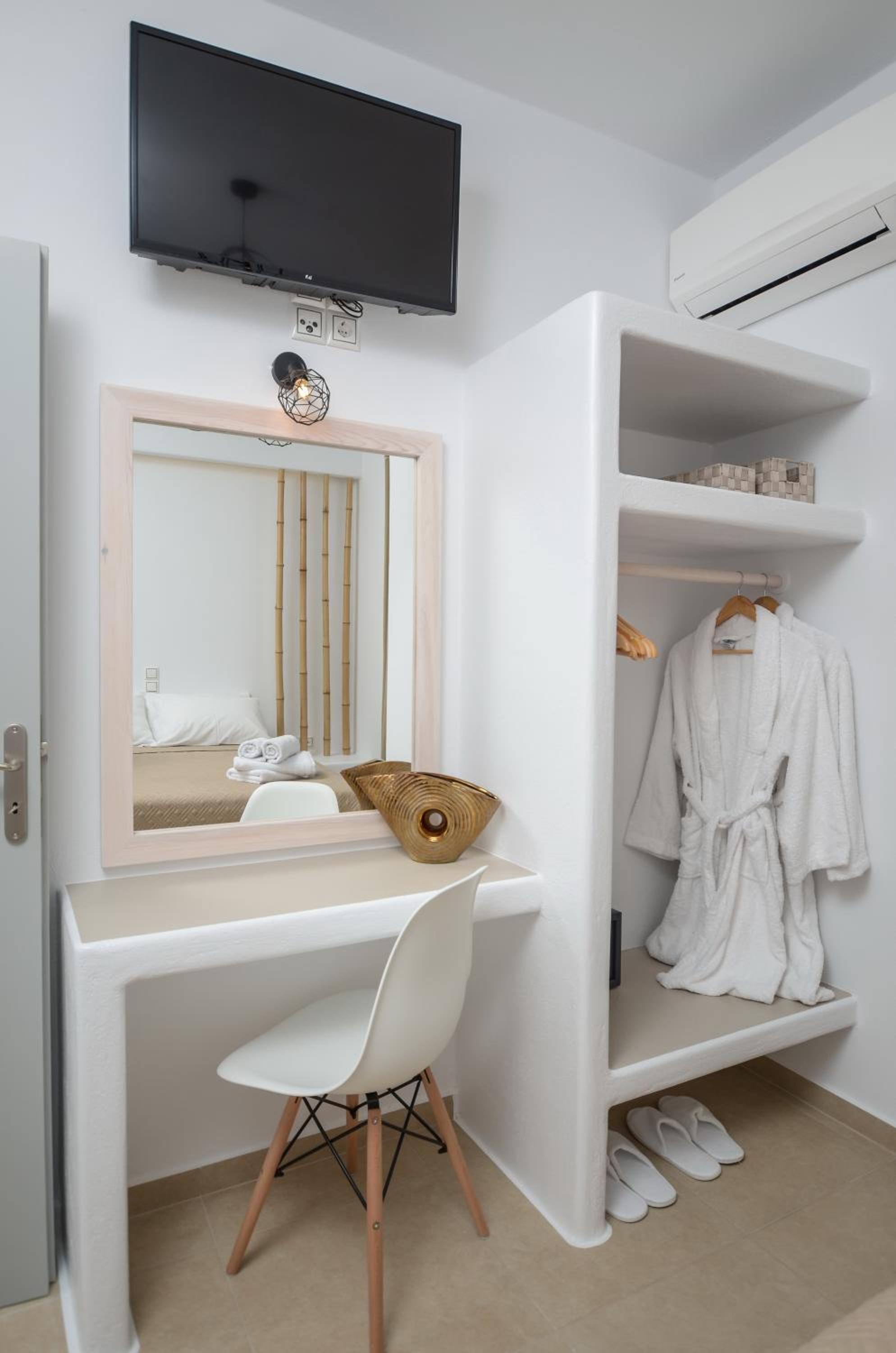 Aphrodite Luxury Apartments