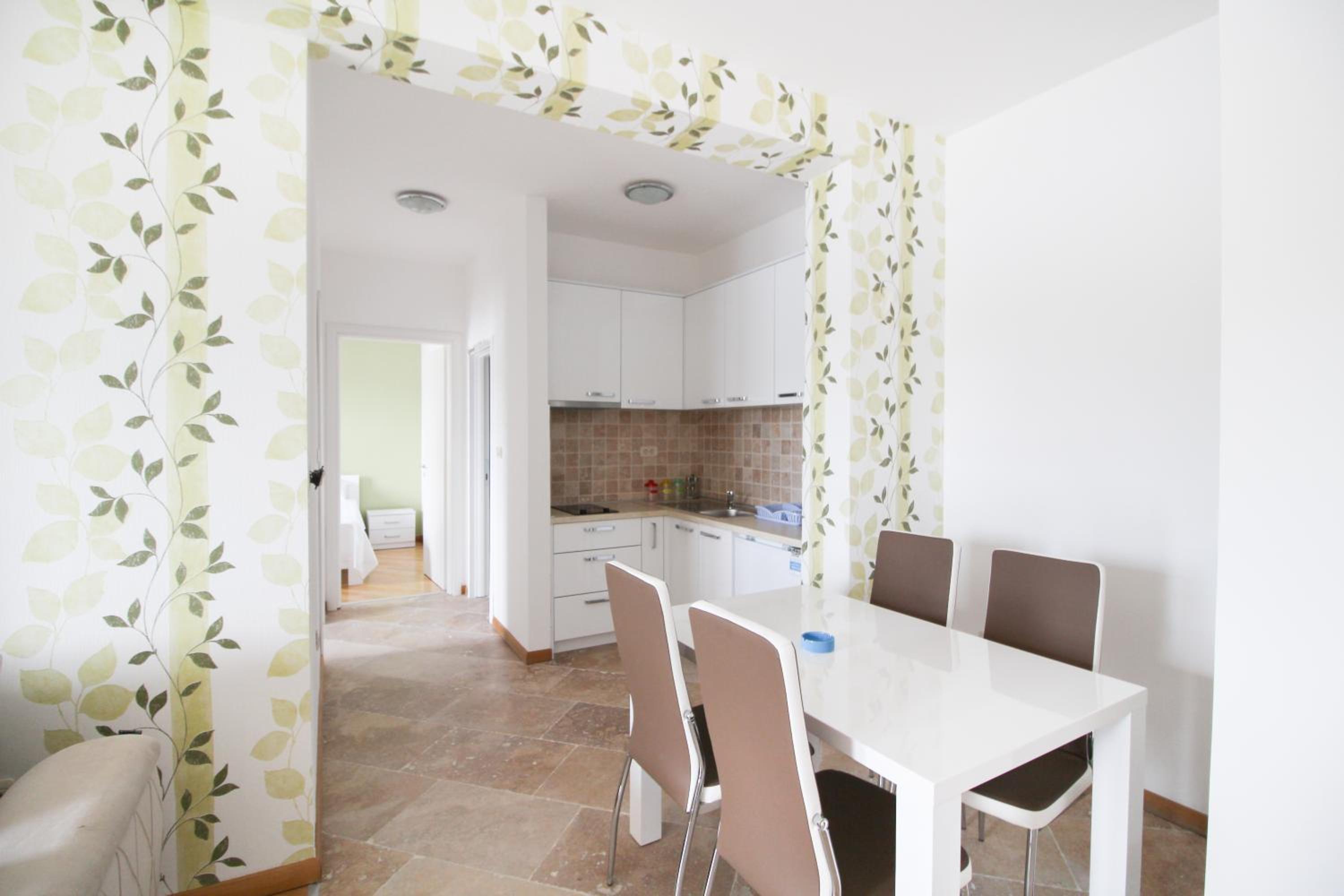 Apartmani Svetionik view 3