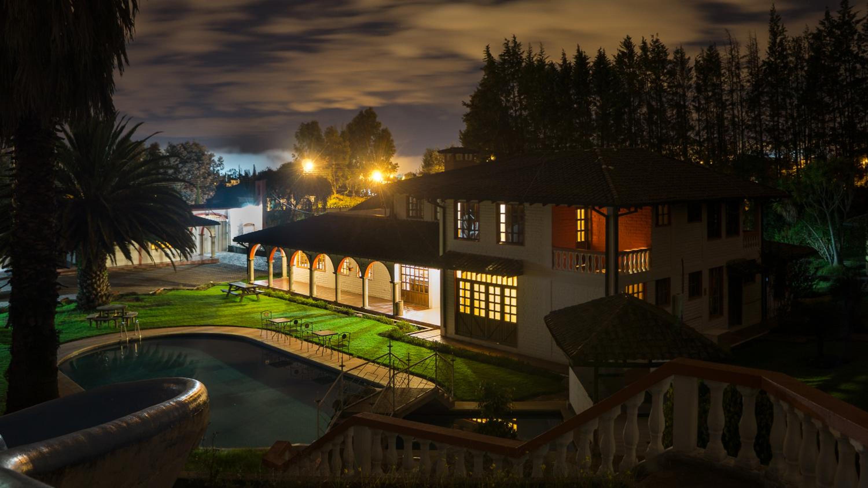 Hosteria San Carlos Tababela