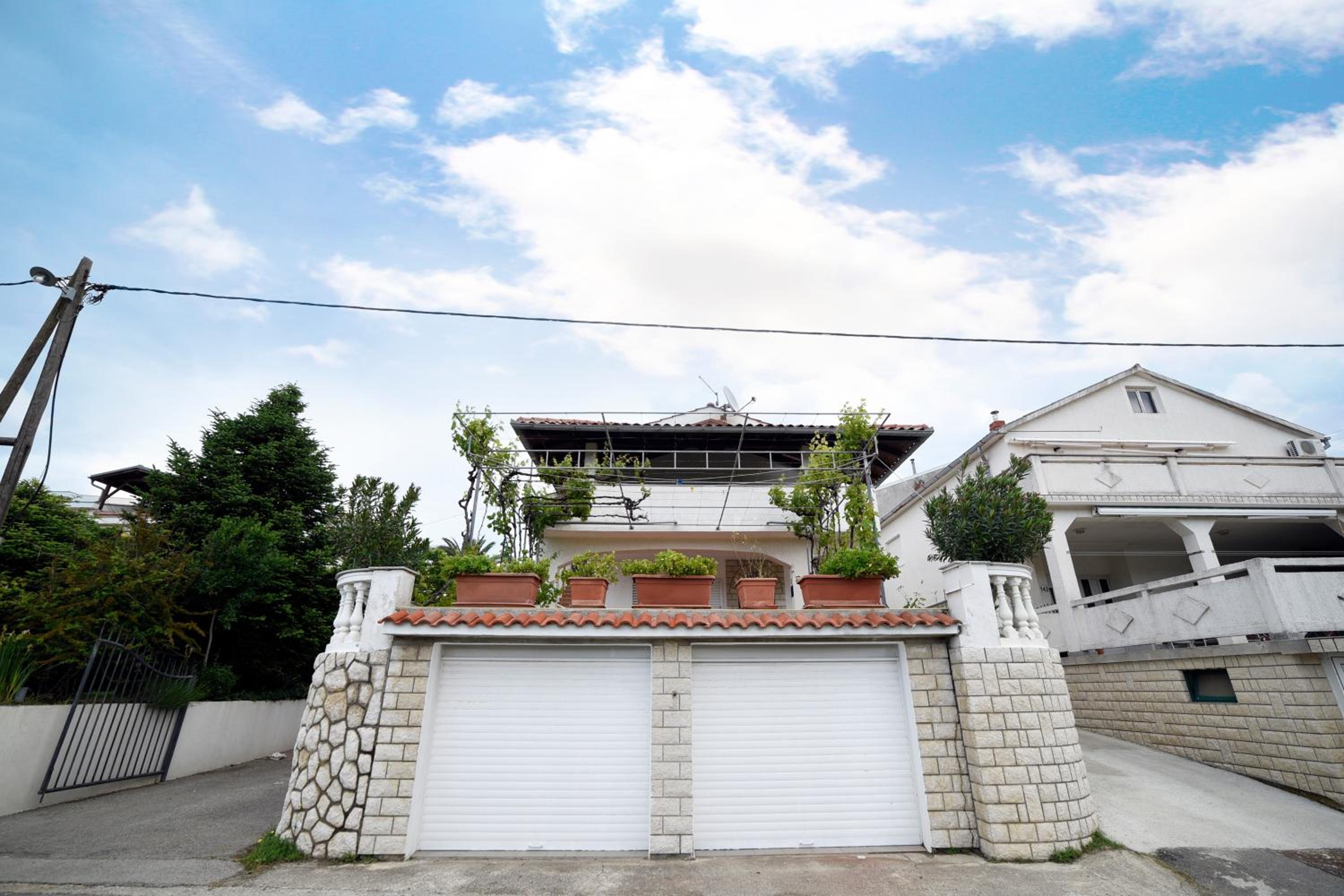Apartments Galic view 5