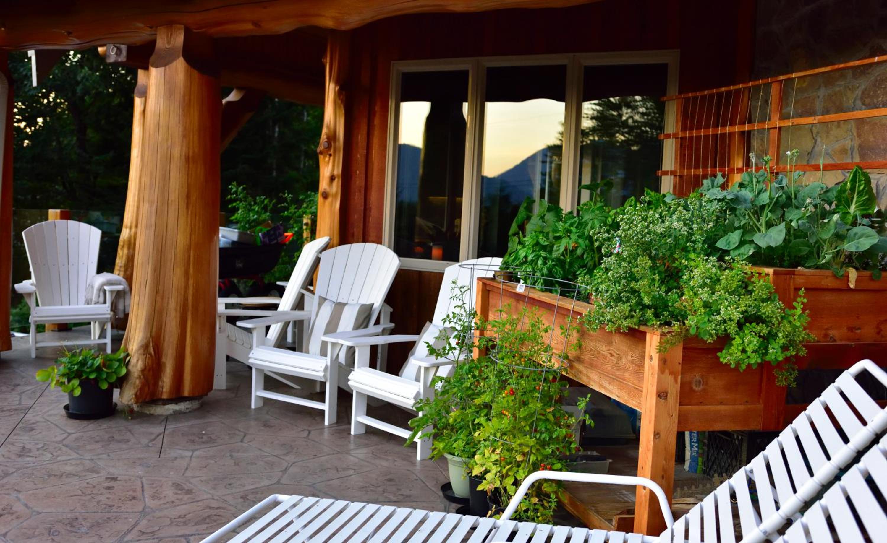 The Rockwell-Harrison Guest Lodge