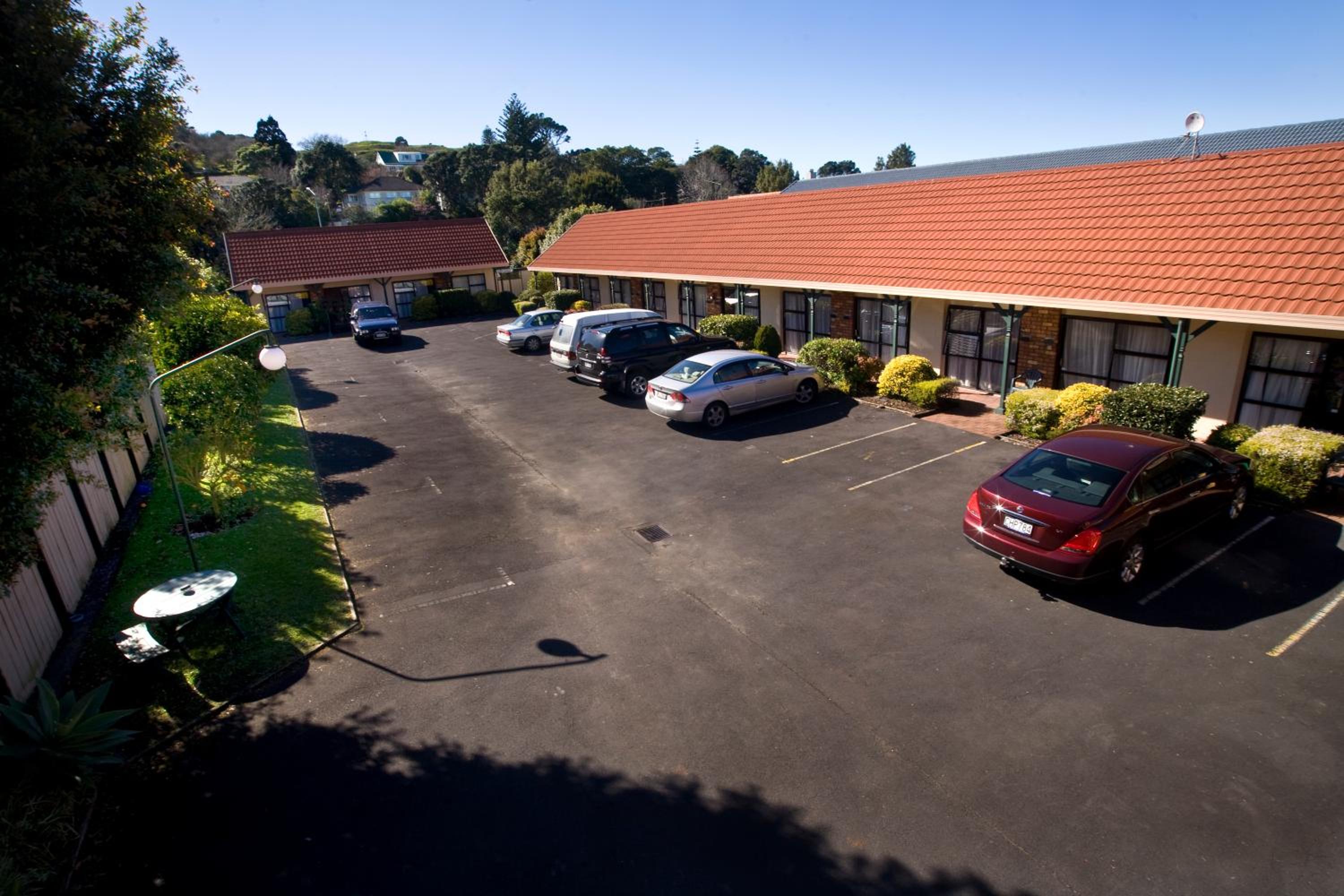 Tudor Court Motor Lodge — photo 34