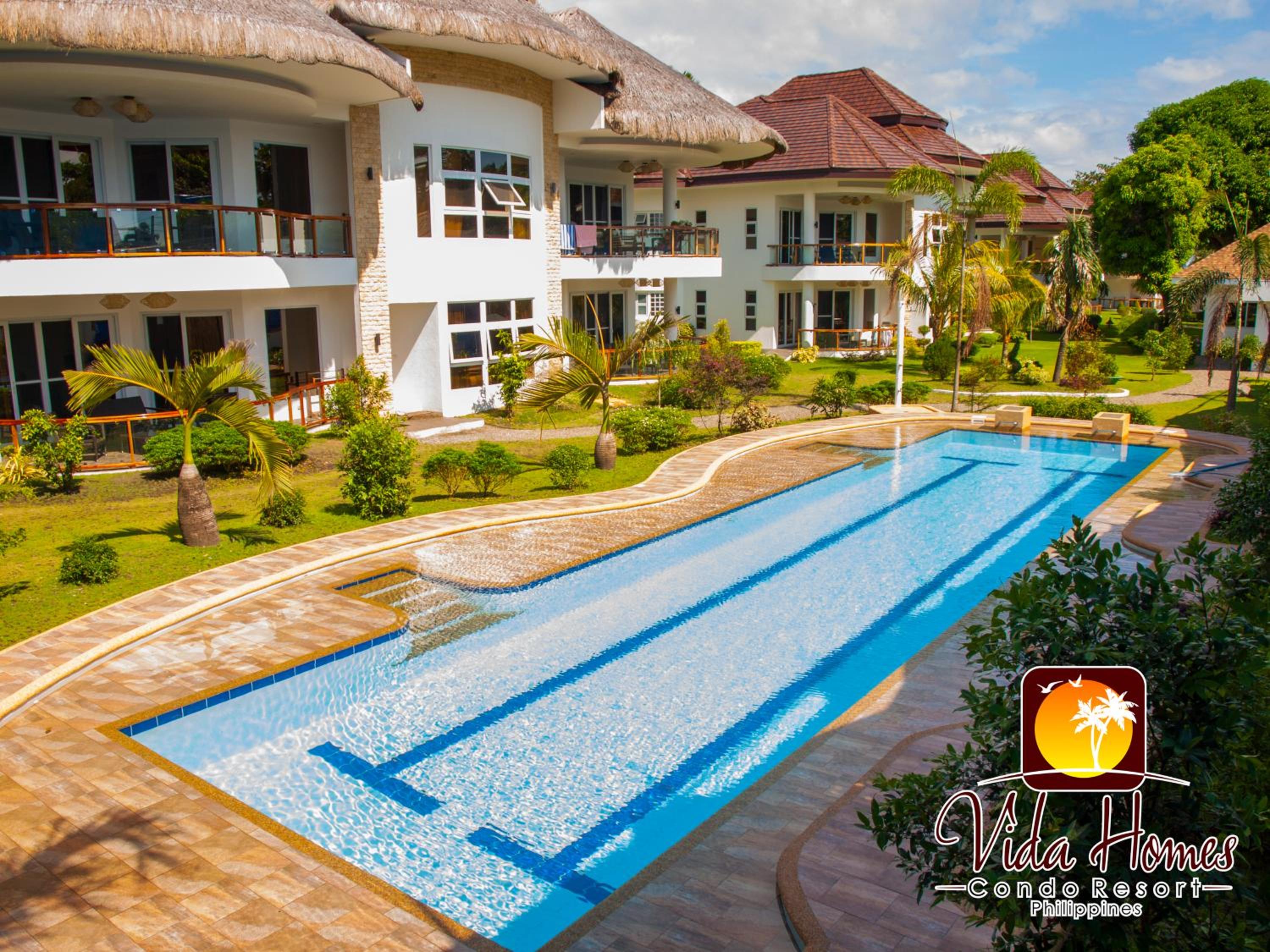Vida Homes Condo Resort