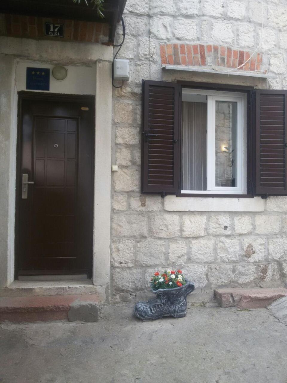 Apartment Ines