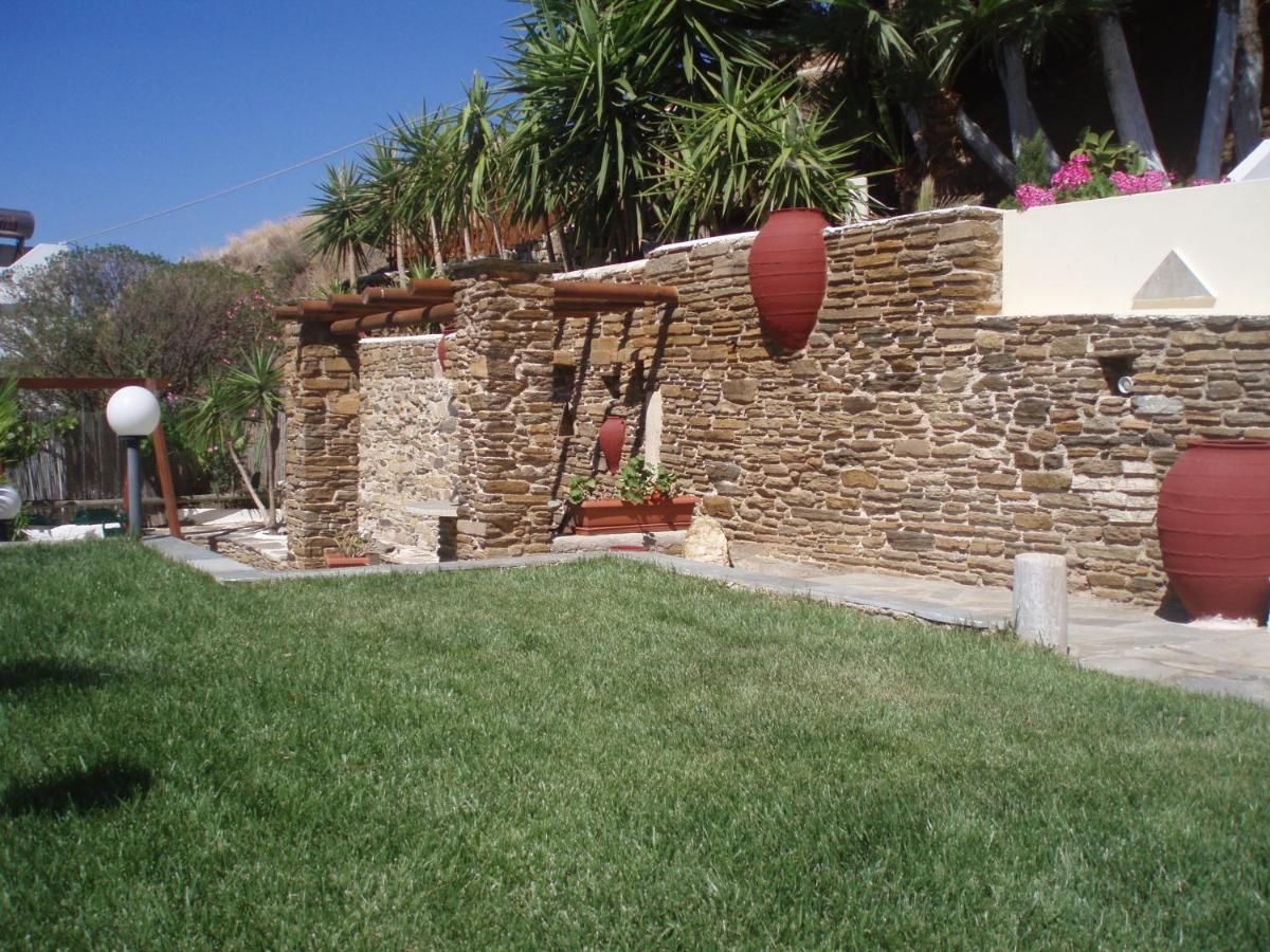 Myrtia Studios