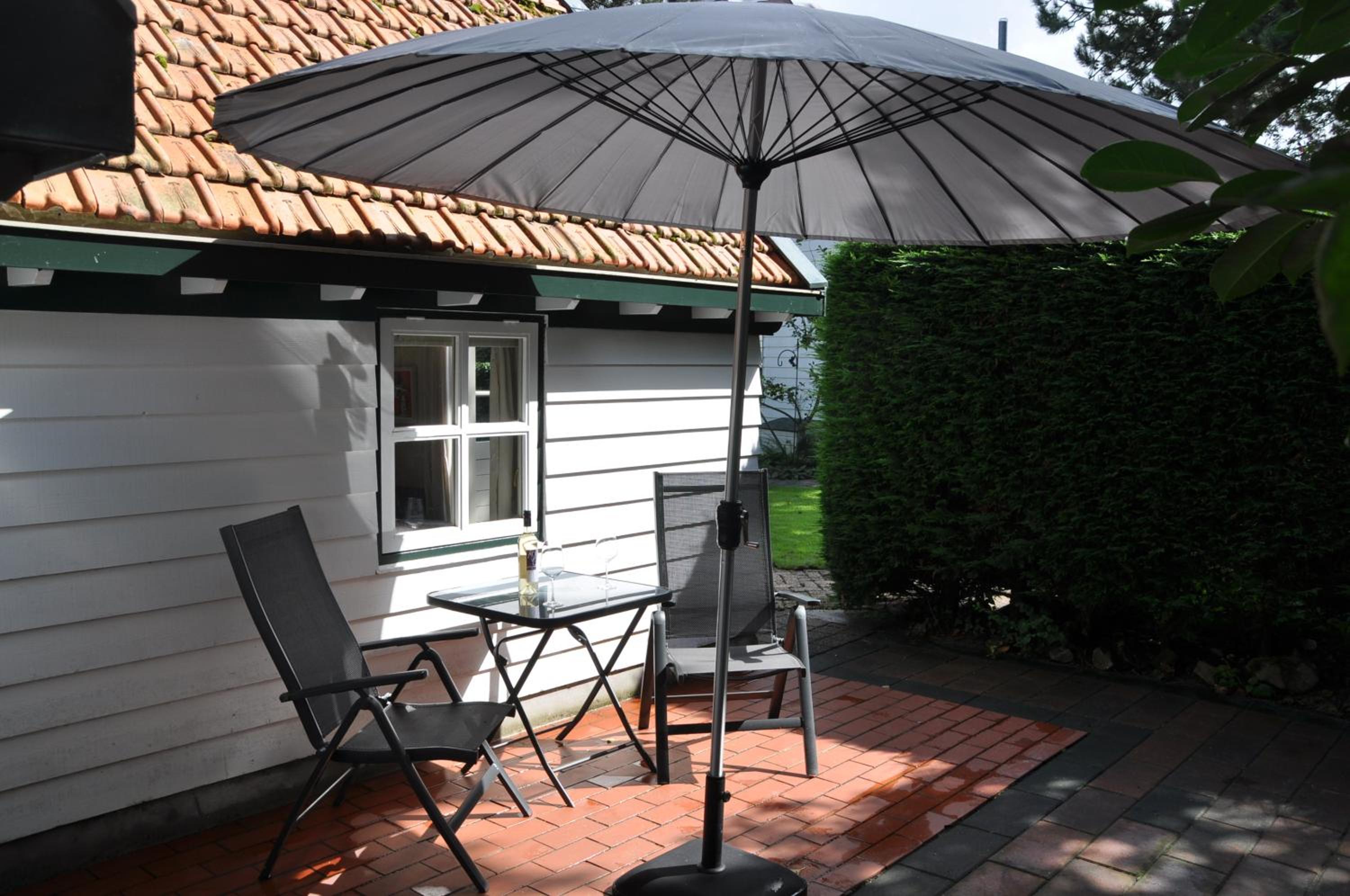 Rob's Cottage view 4