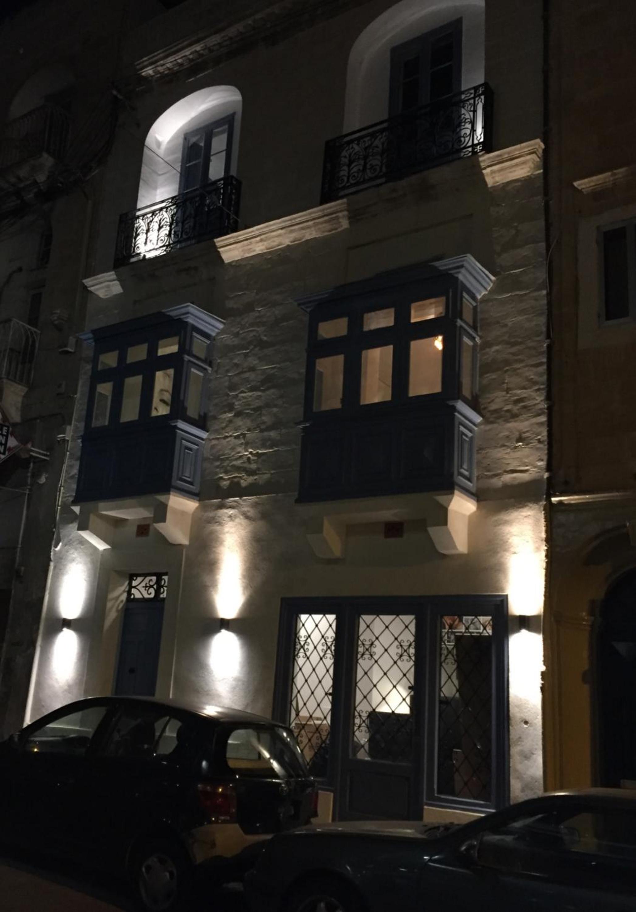 Sliema Vacations - Backstage Boutique Music Themed Townhouse - Property Image 26