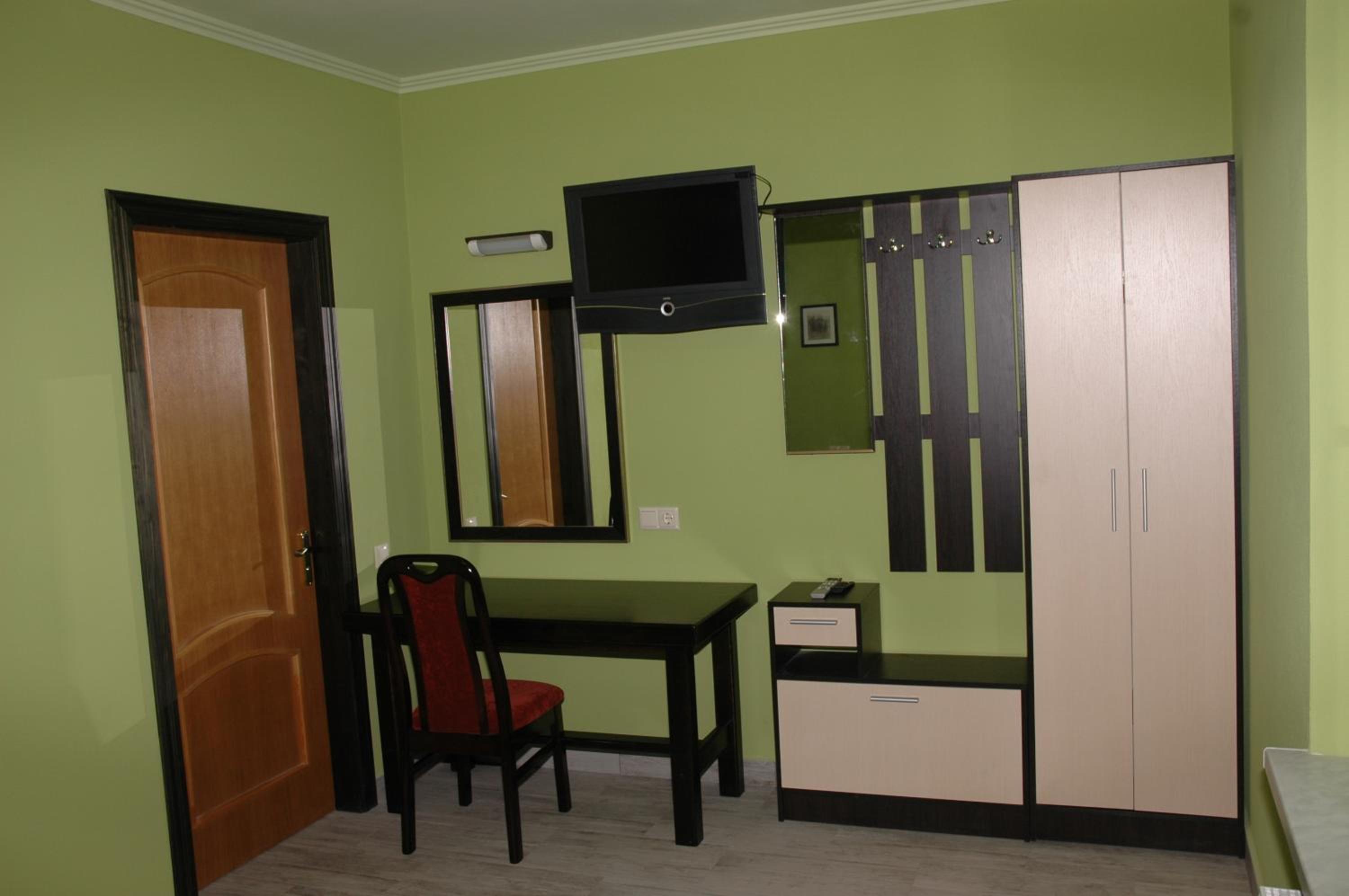 Photo 28