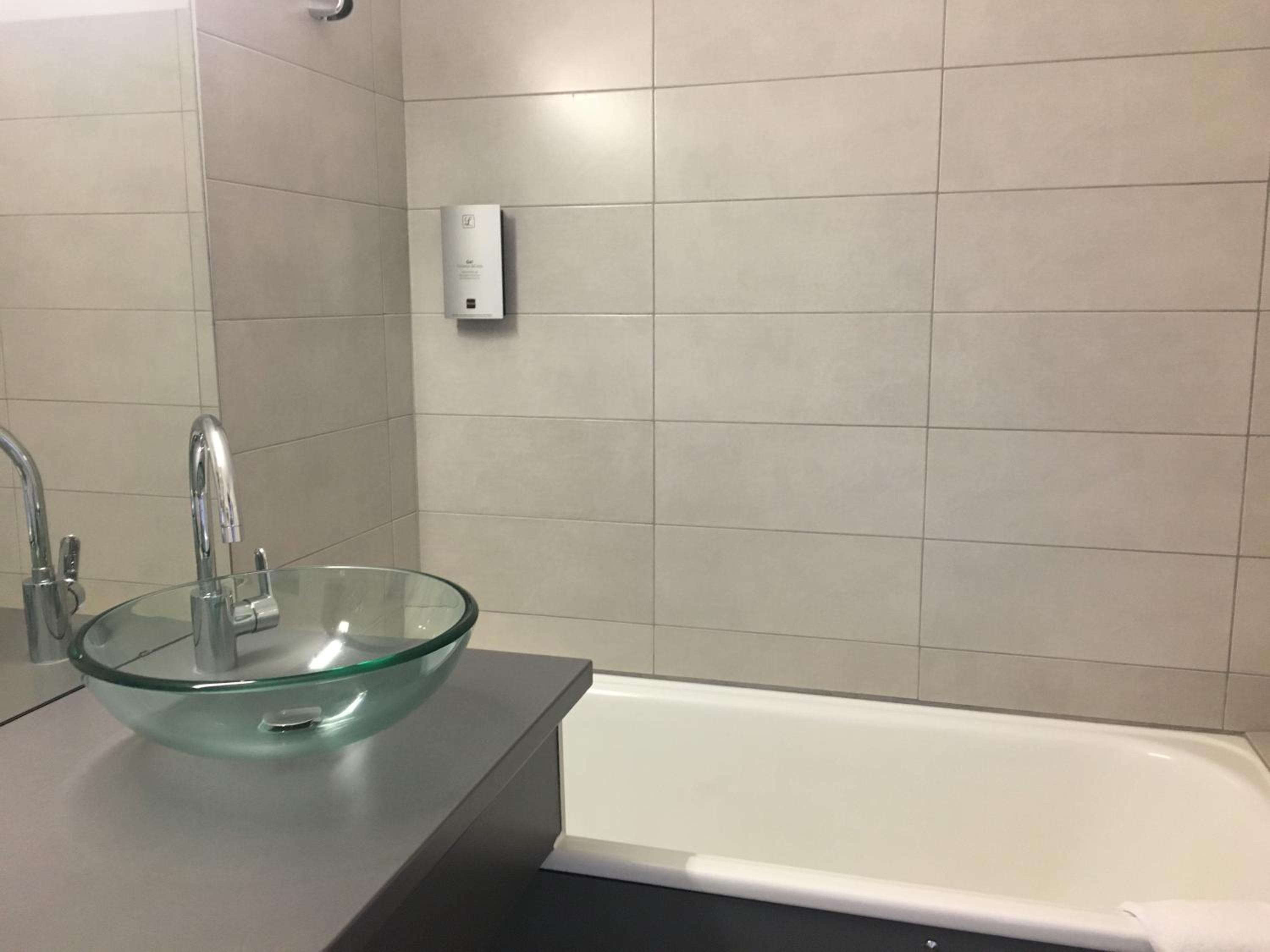 Logis La Thomasse hotel con piscina en Aurillac