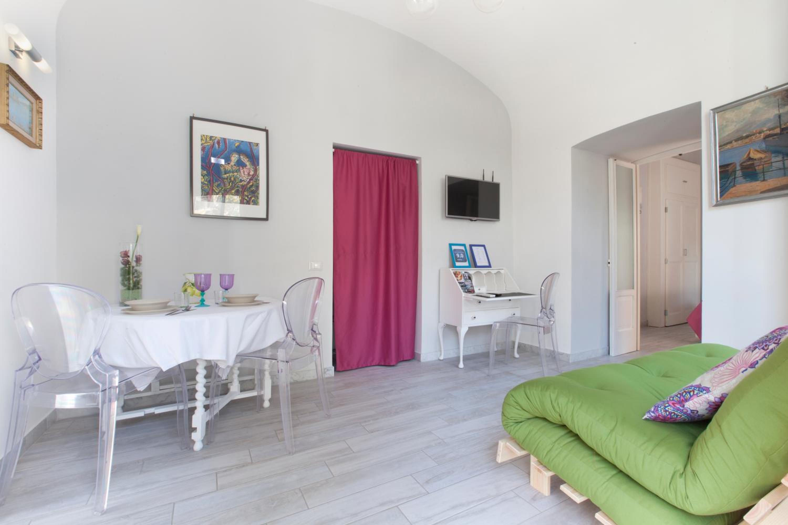 Dreaming Sorrento Suites