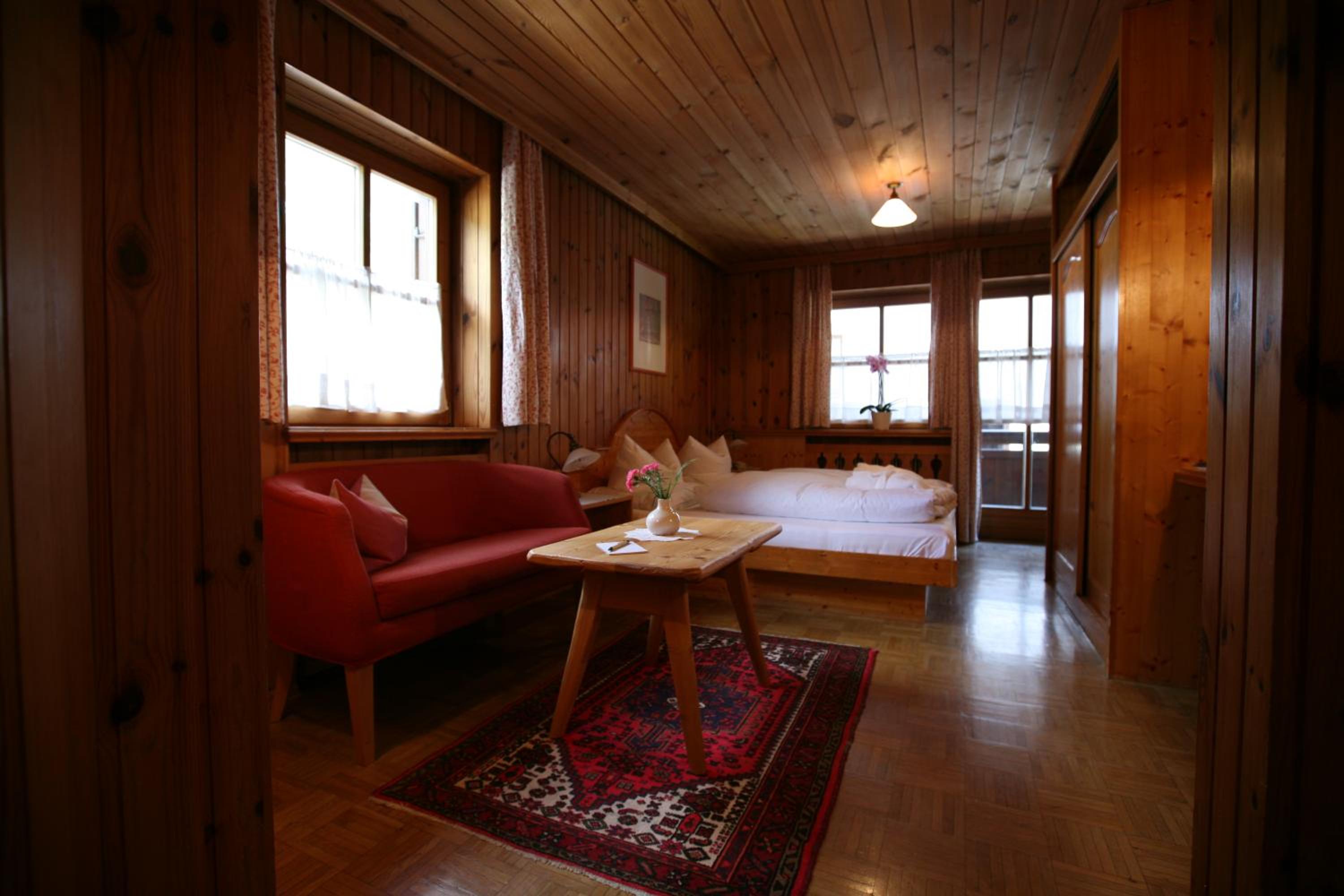 Aparthotel Saladina