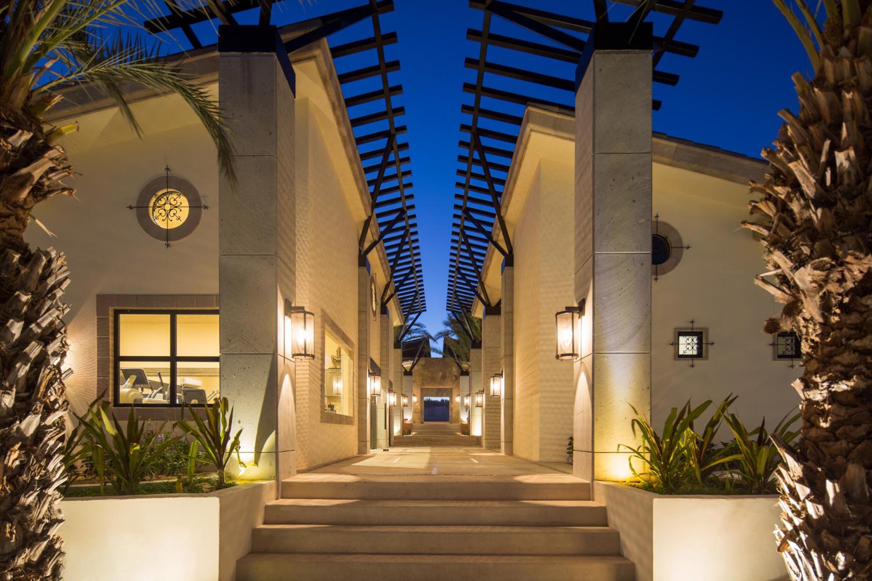 Quivira Los Cabos Condos and Homes -Vacation Rentals