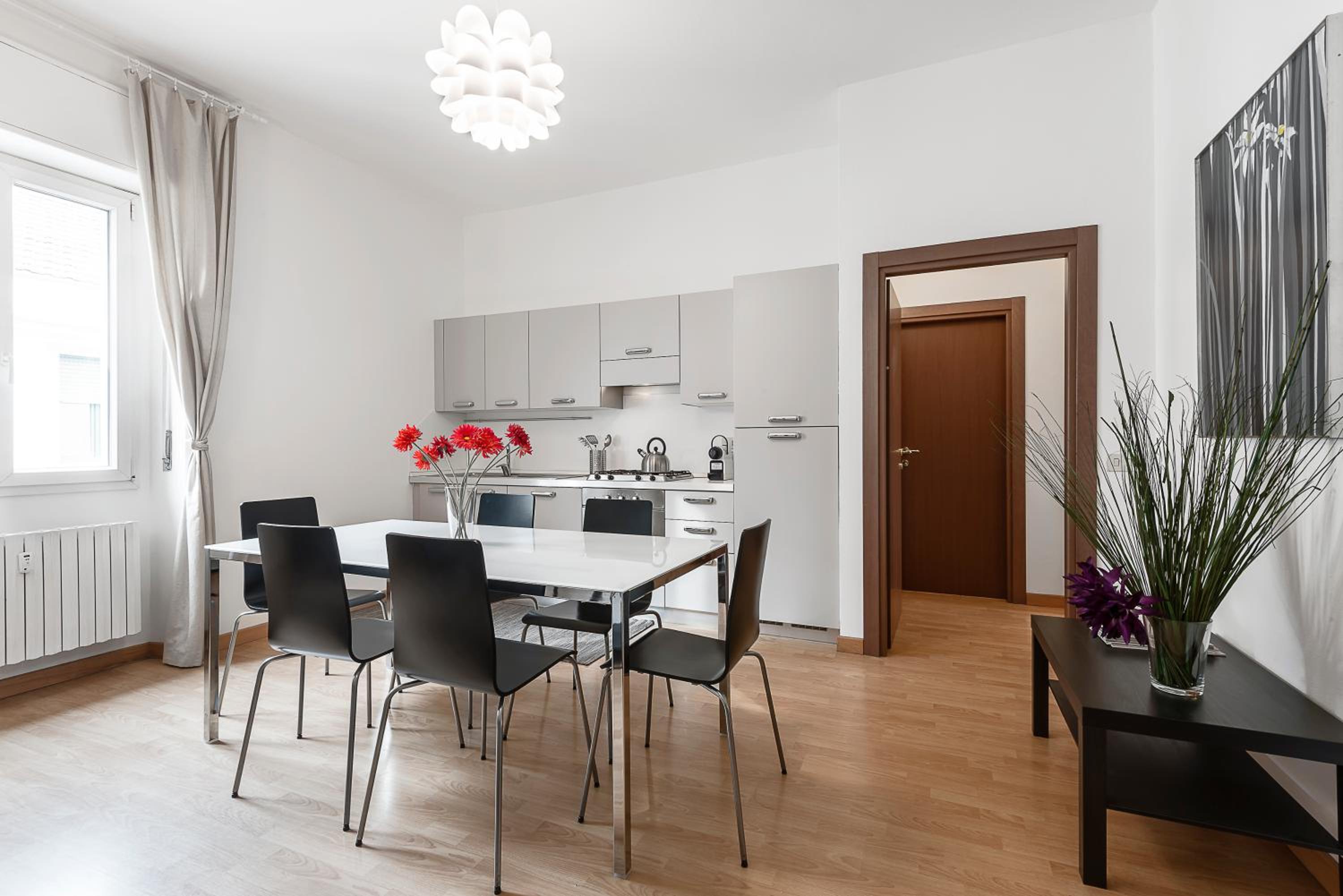 Milano Sweet Home San Lorenzo, right in the city centre