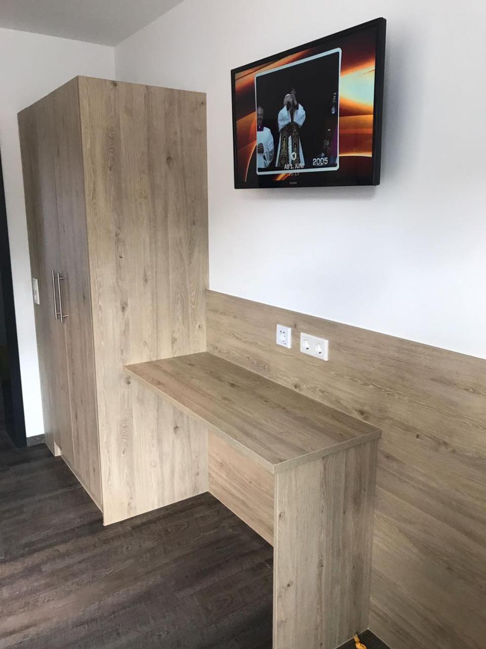 Photo 21