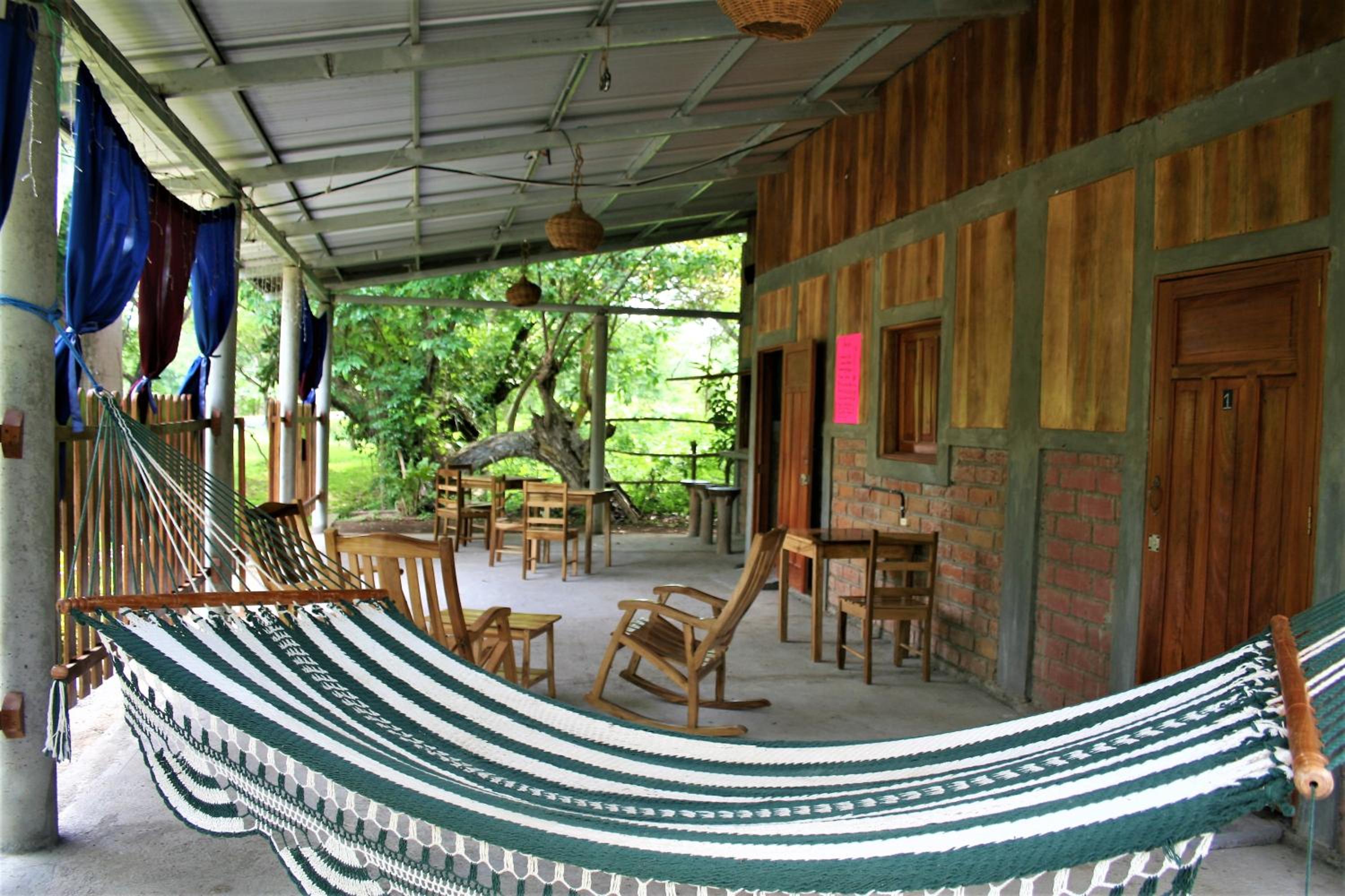 B&B, family run homestay, Hospedaje La Penita view 4