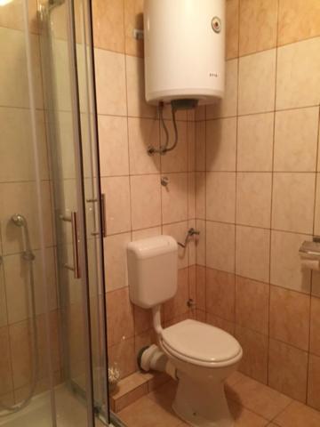 Photo 33