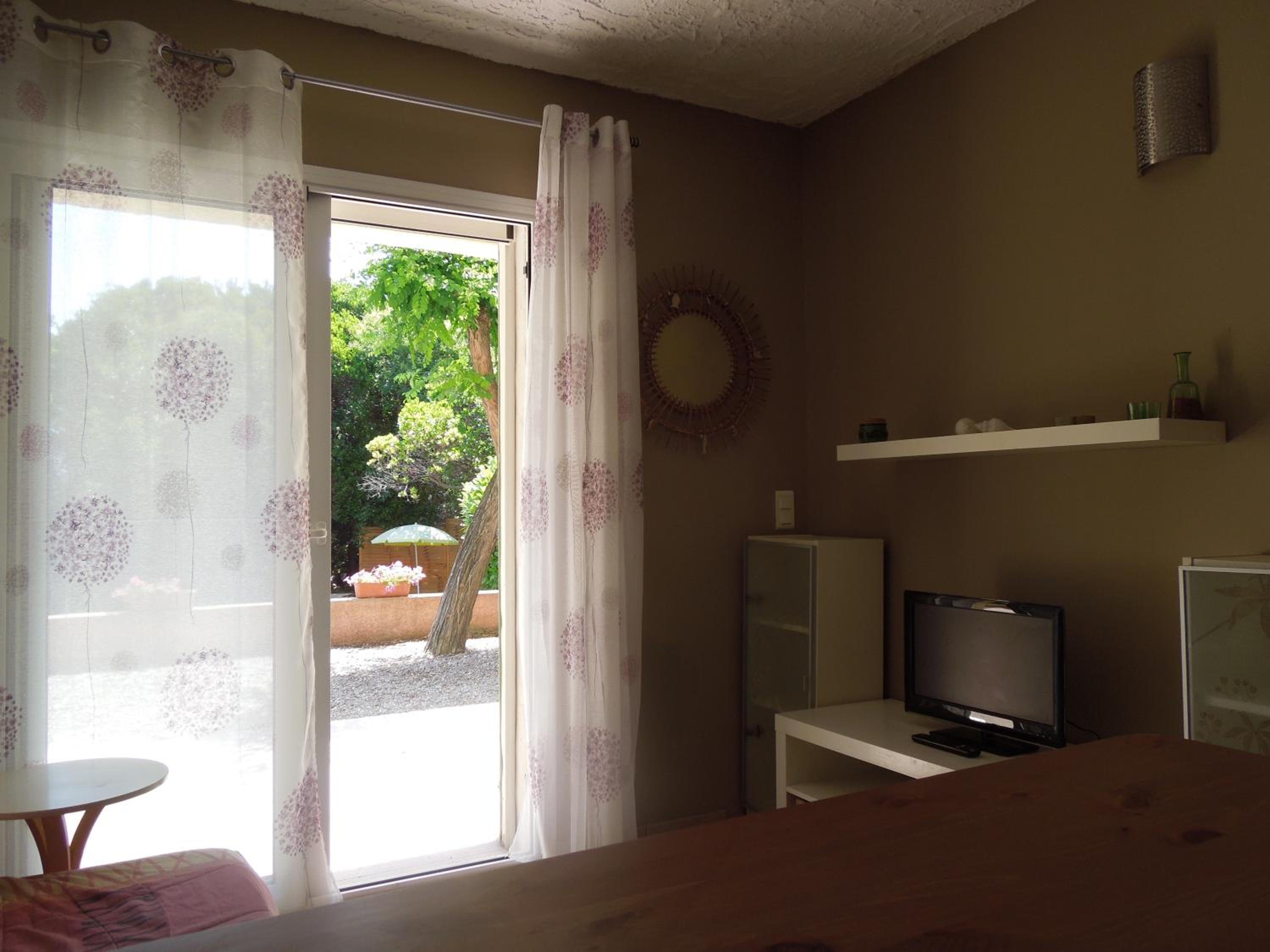 Photo 38