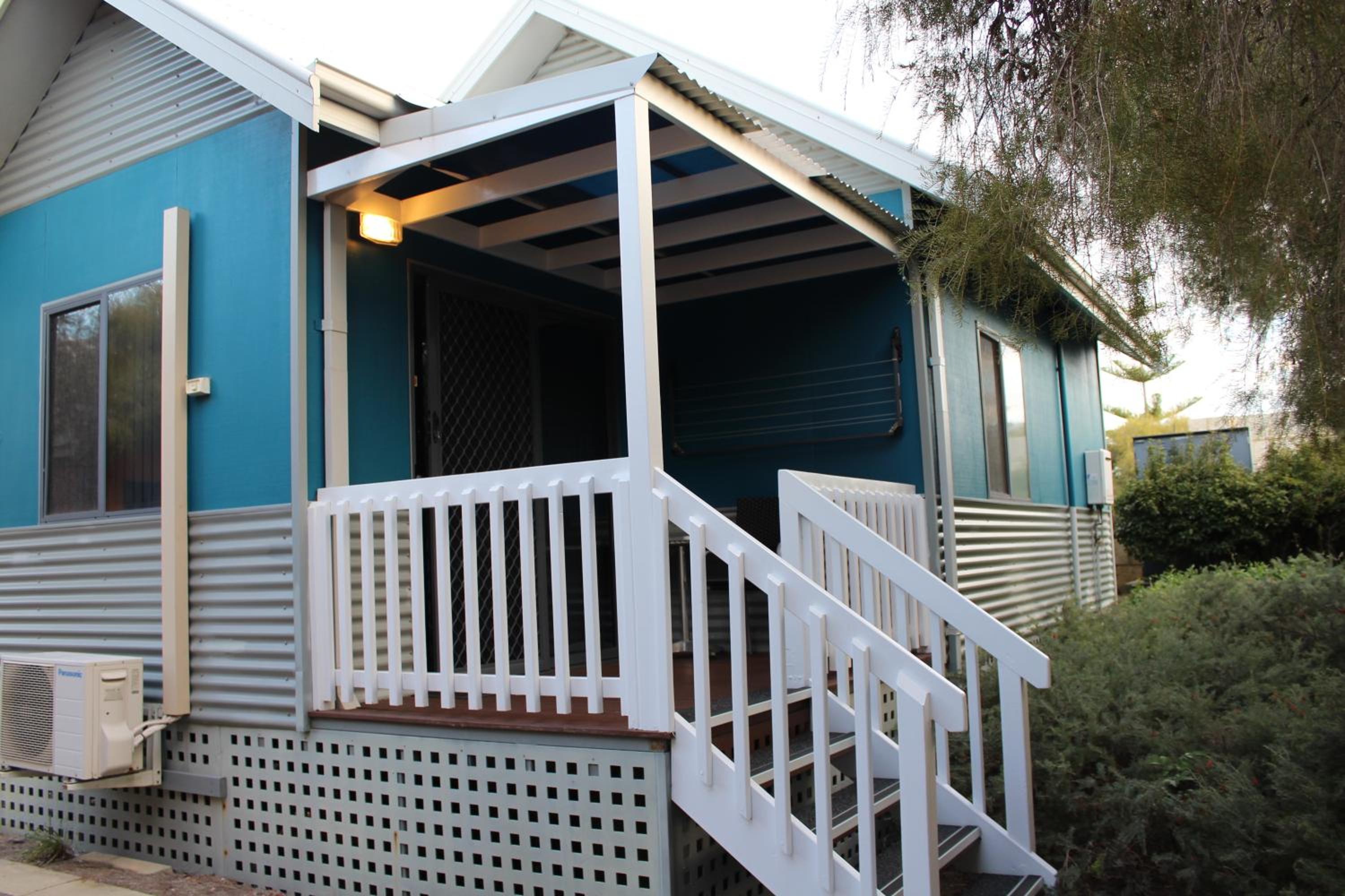 Mandurah Ocean Marina Chalets