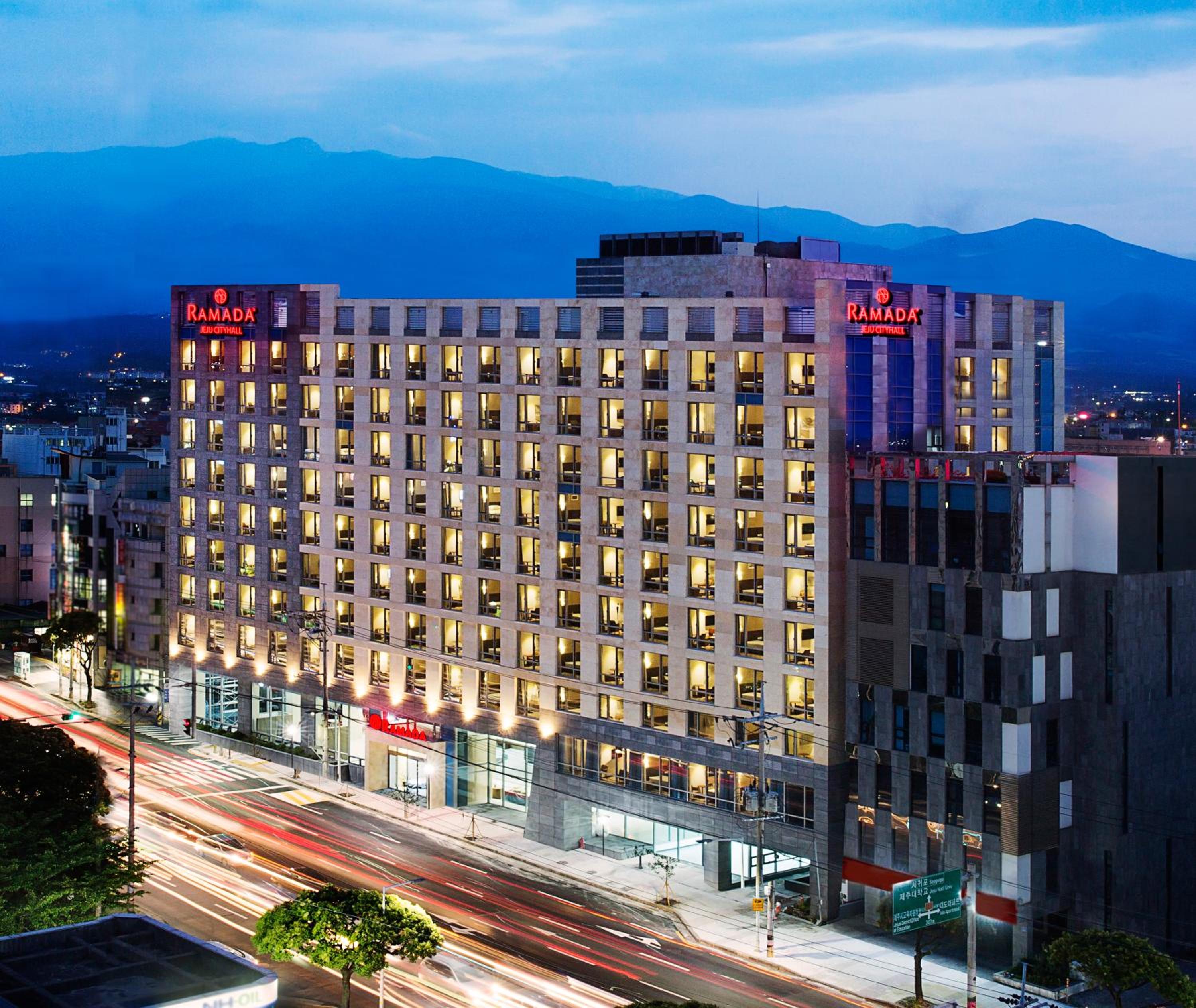 Jeju Vacations - Ramada by Wyndham Jeju City Hall - Property Image 1