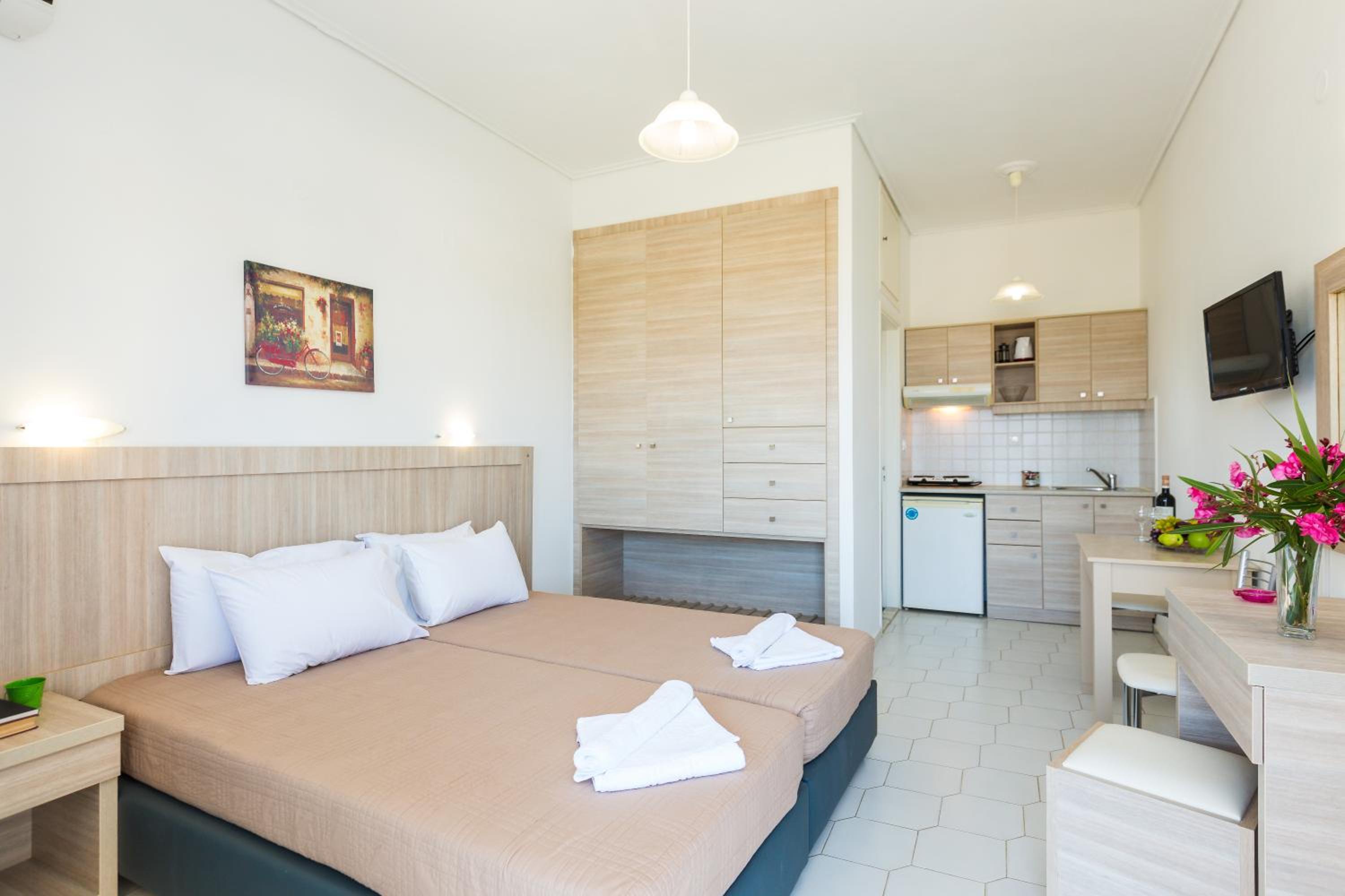 Yiannis Apartments
