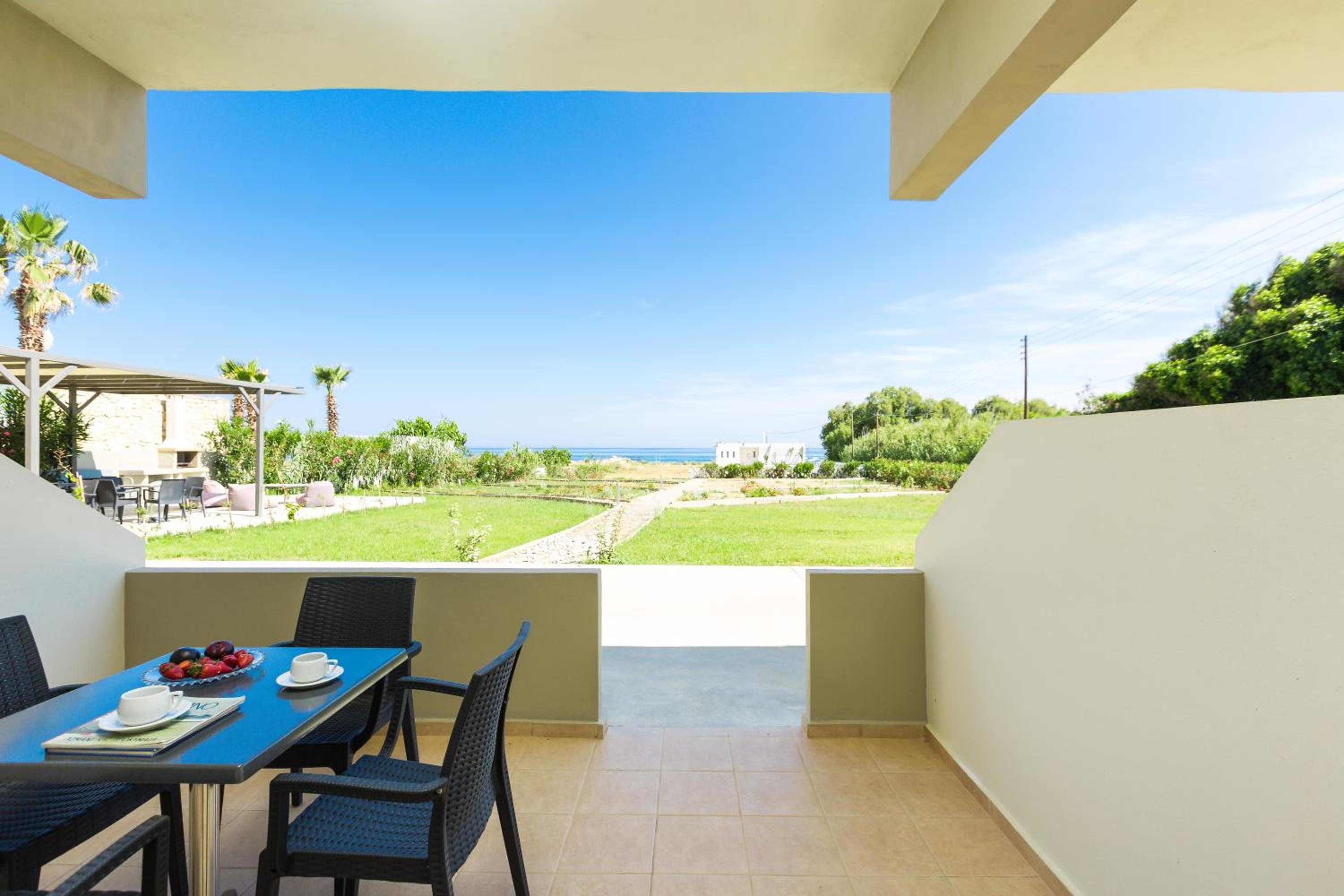 Yiannis Apartments