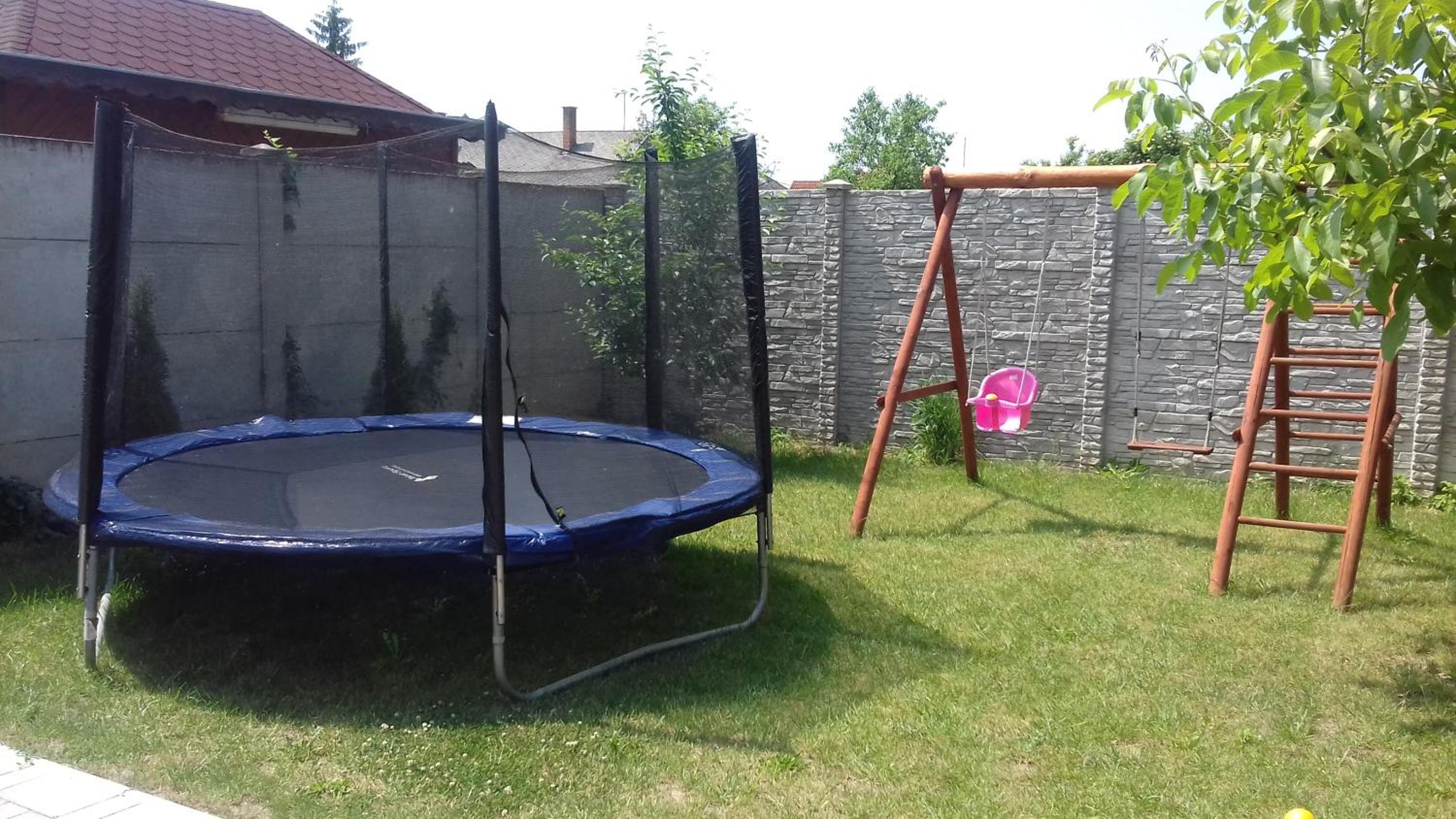 Eszter apartmanház