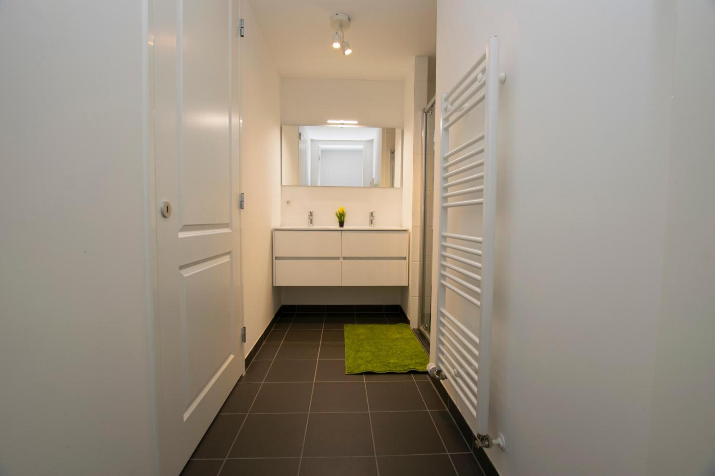 White Moon Apartment