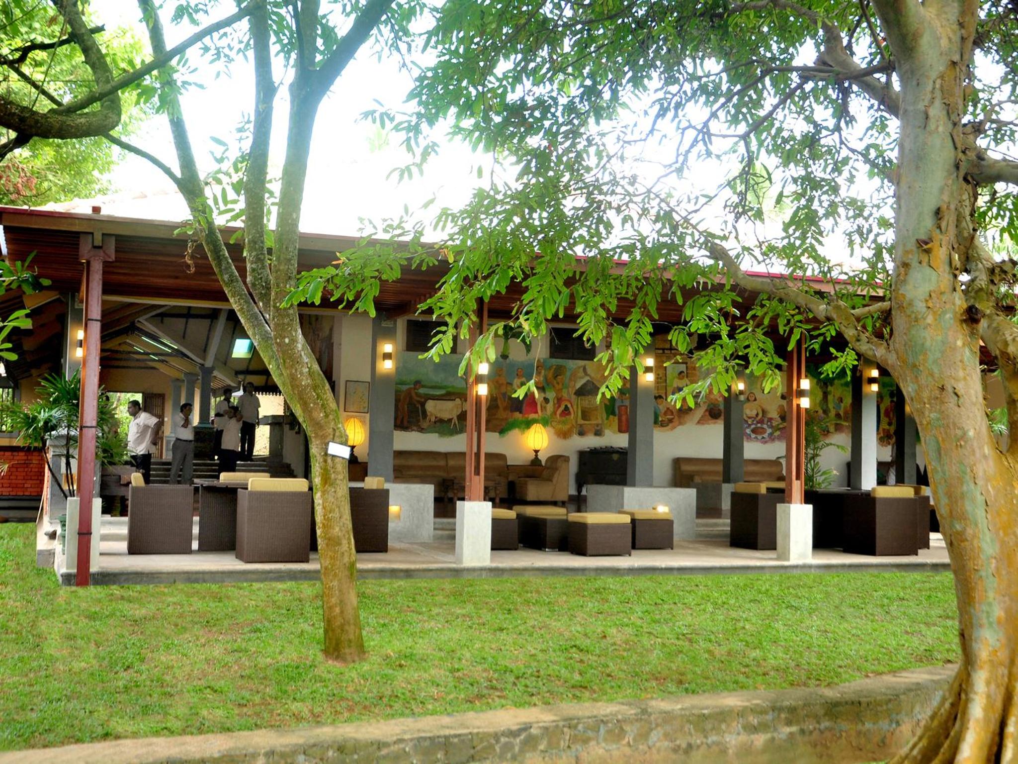 Siddhalepa Ayurveda Resort - All Meals, Ayurveda Treatment and Yoga