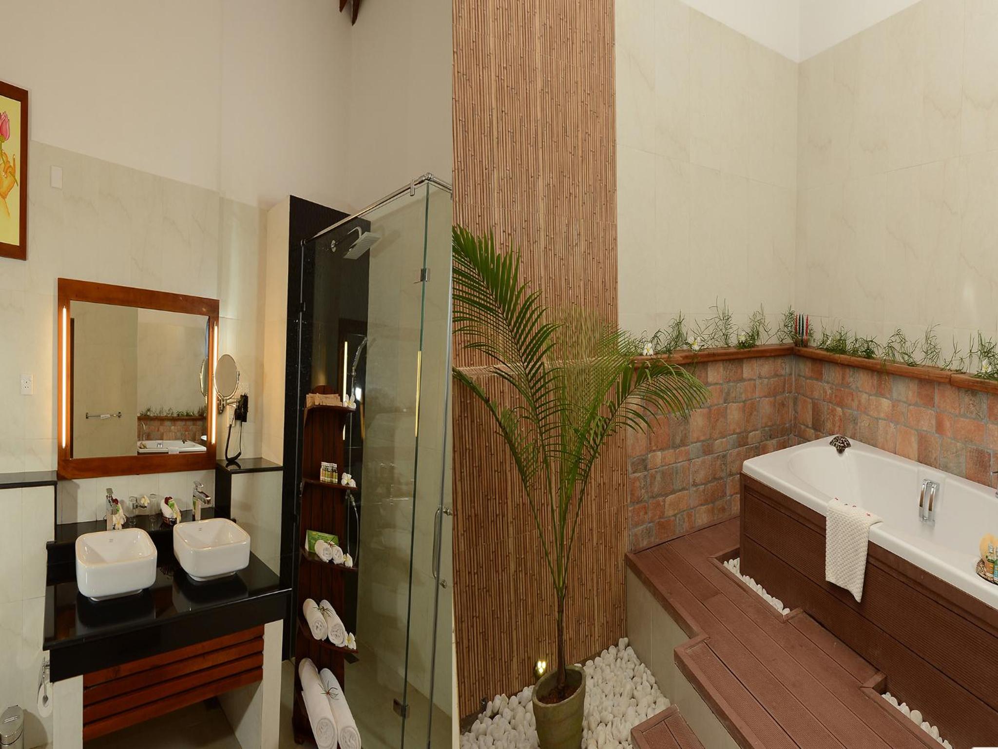 Siddhalepa Ayurveda Resort - All Meals, Ayurveda Treatment and Yoga