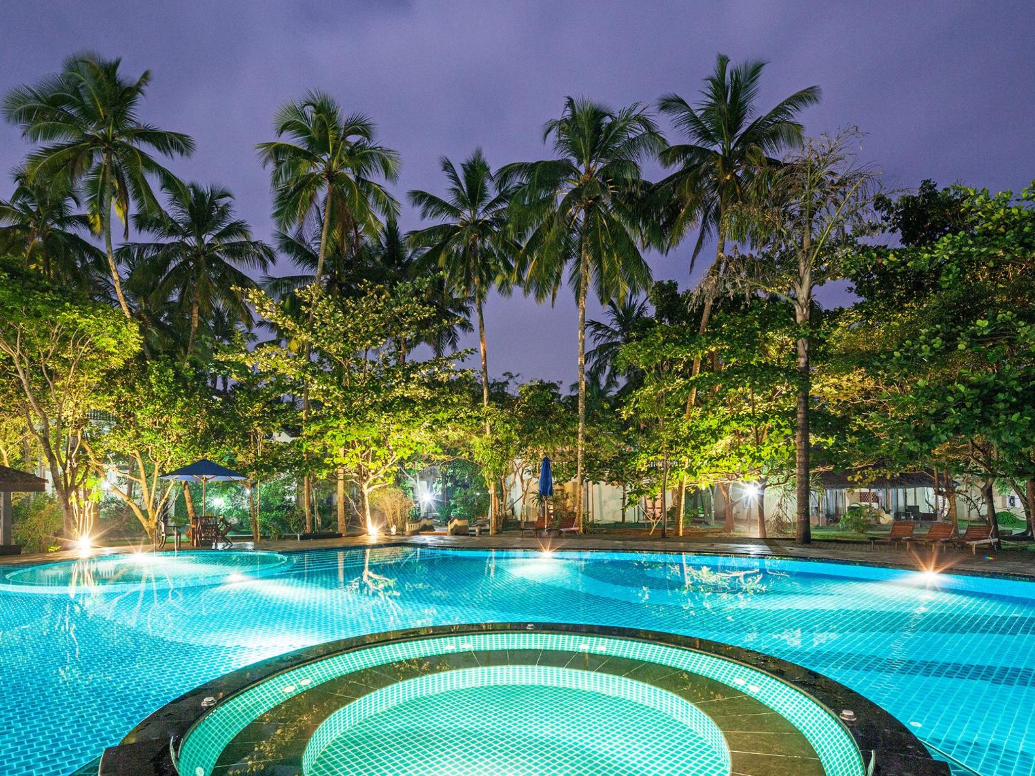 Siddhalepa Ayurveda Resort - All Meals, Ayurveda Treatment and Yoga