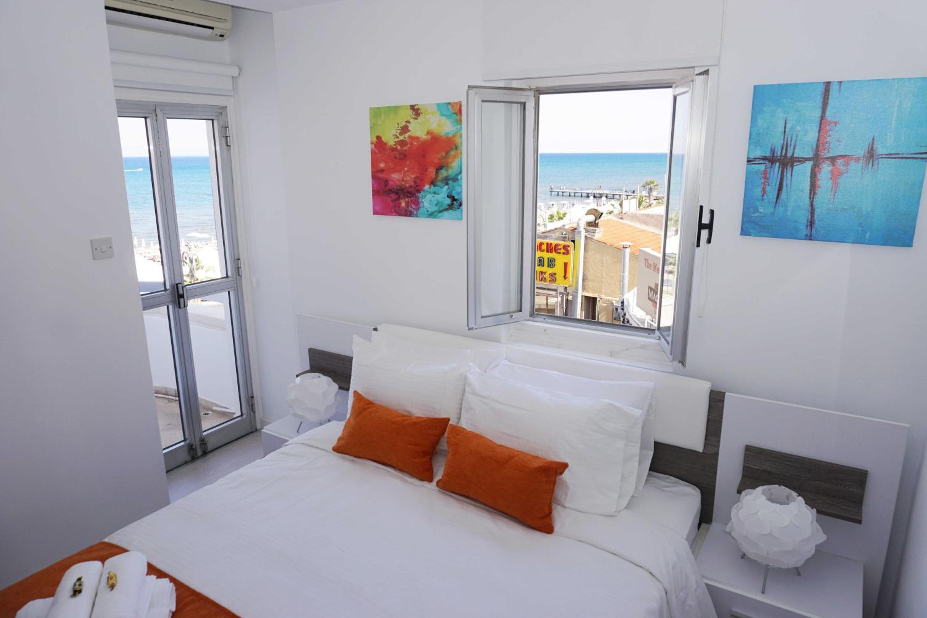 Lazuli Sea View Beachfront Ap 21 view 3