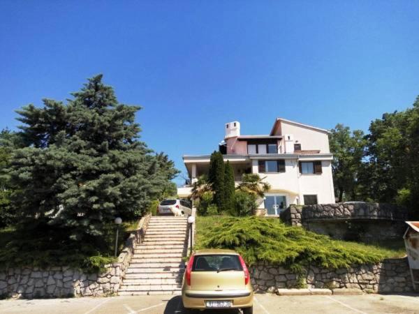Little House Romano view 2