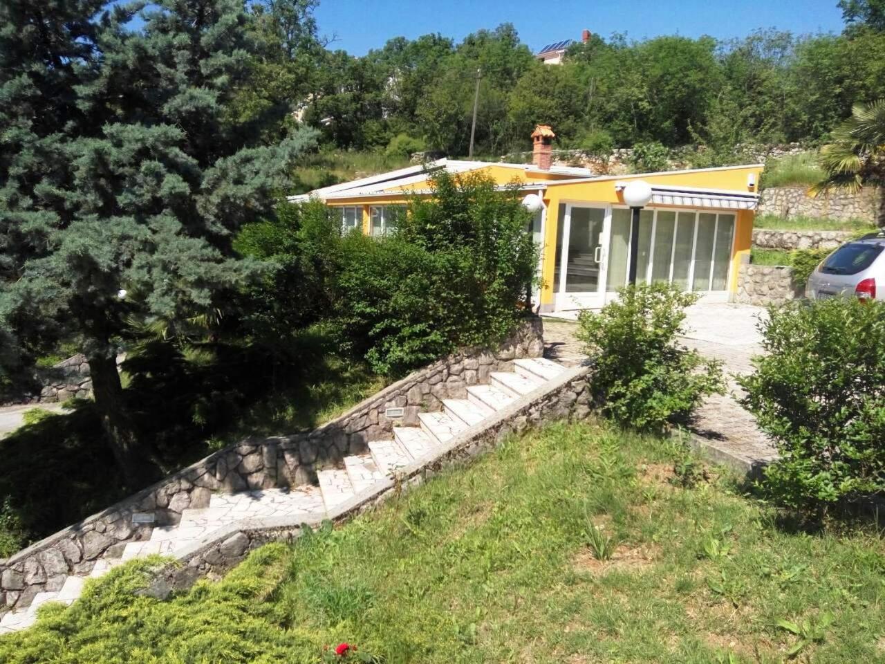 Little House Romano view 4