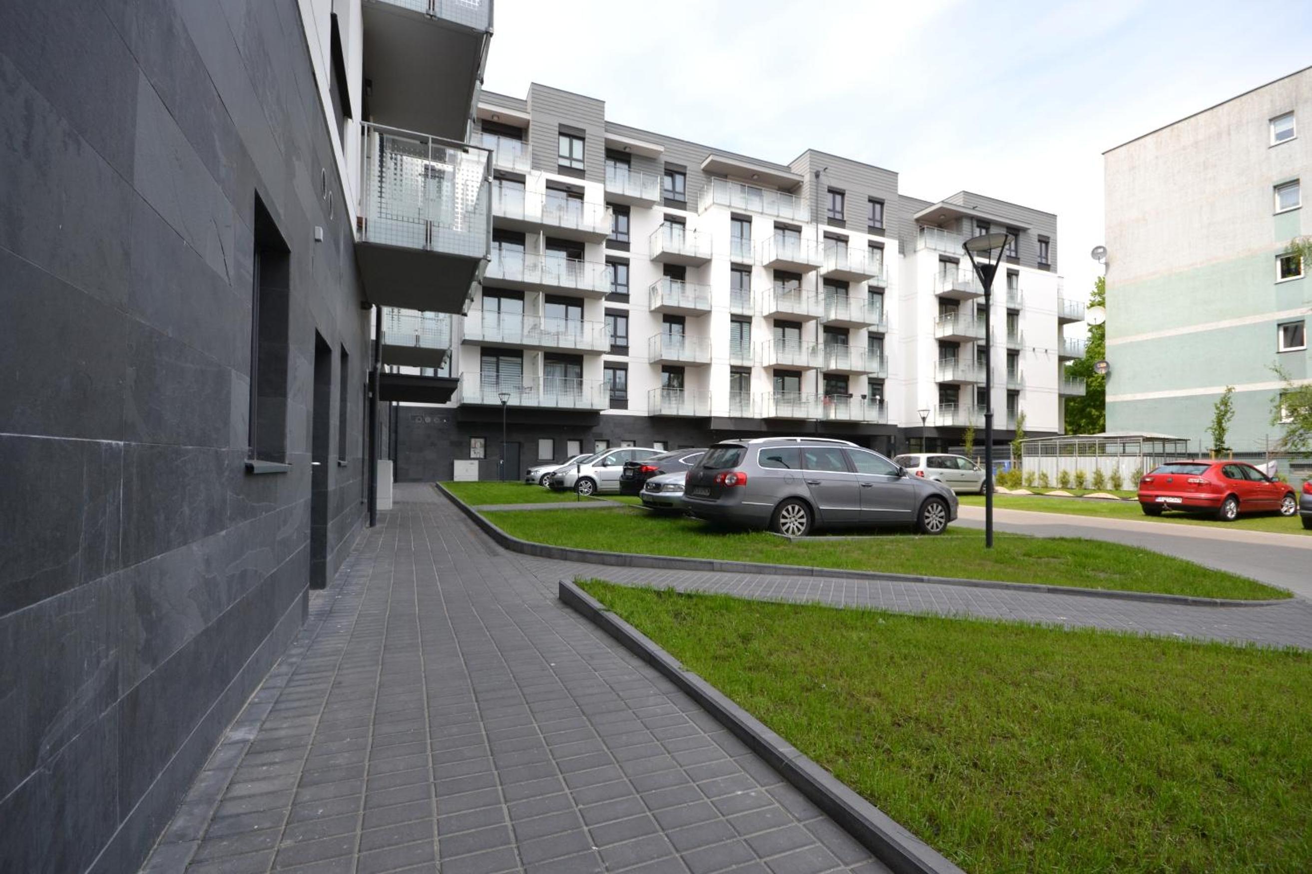 Grand De Luxe Solna view 2