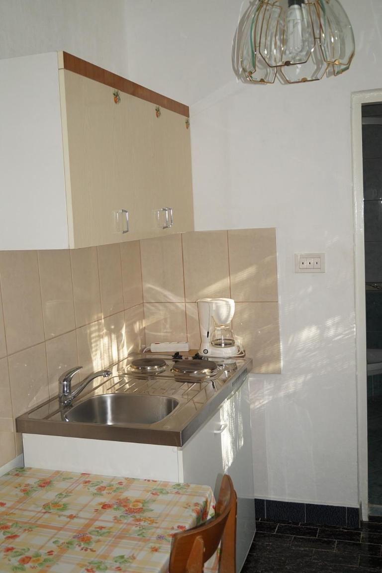 Apartments Pintar