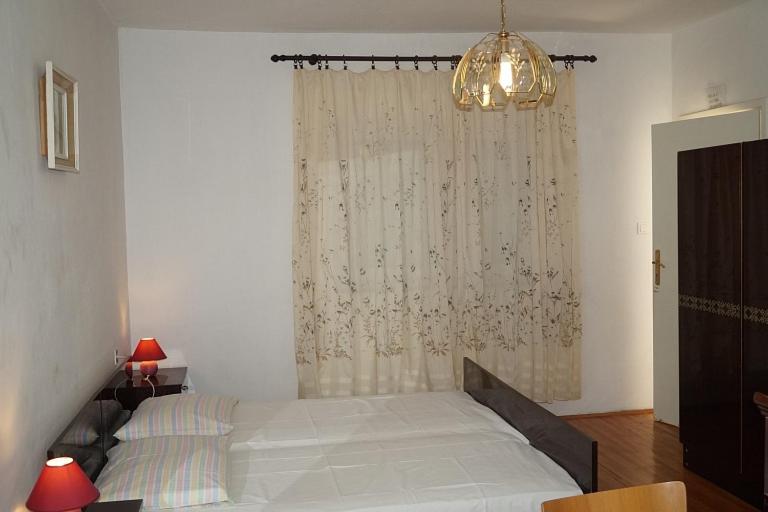 Apartments Pintar