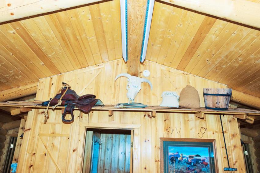 Cabin Creek Inn