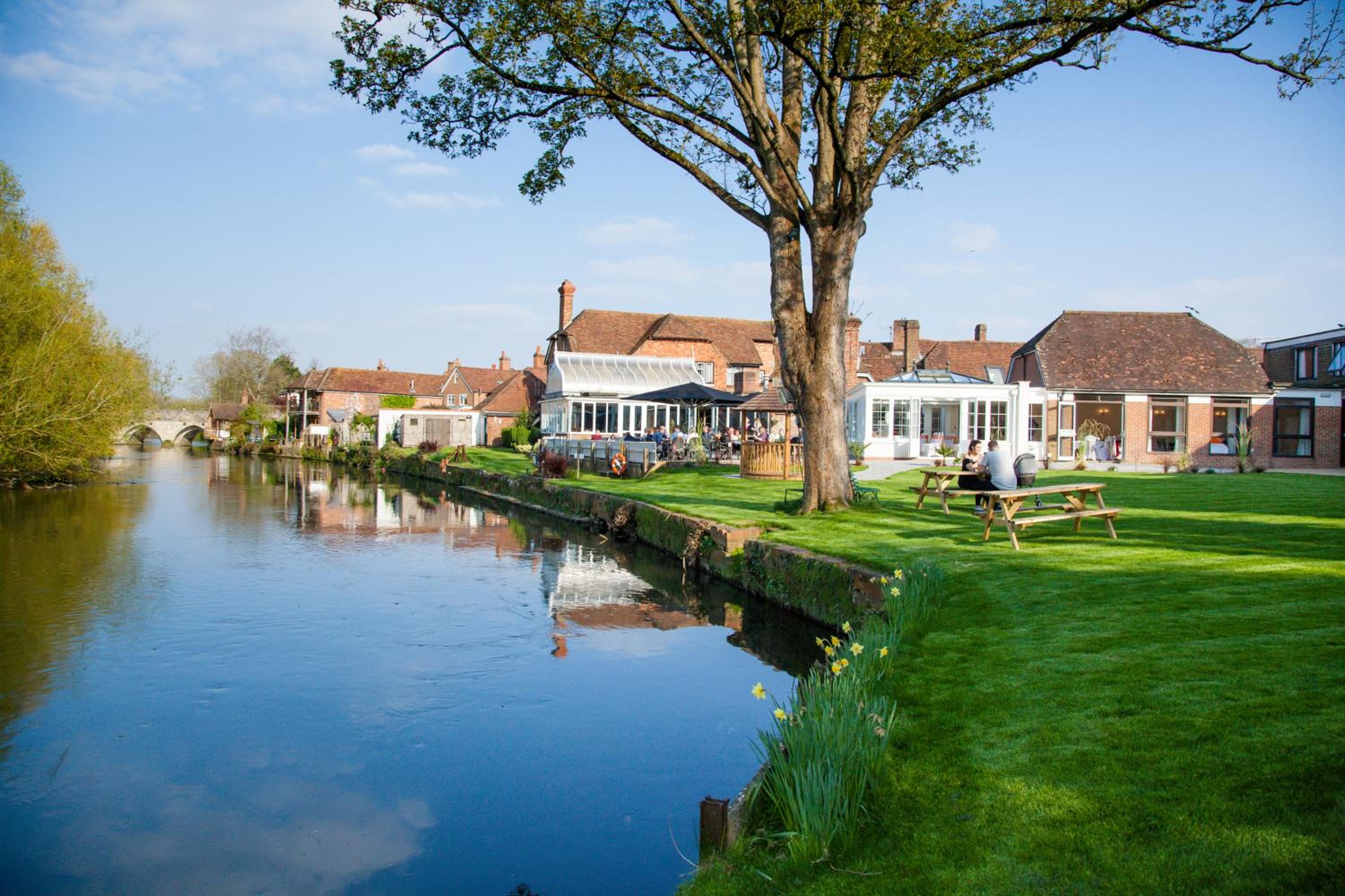 The Legacy Rose & Crown Hotel view 2