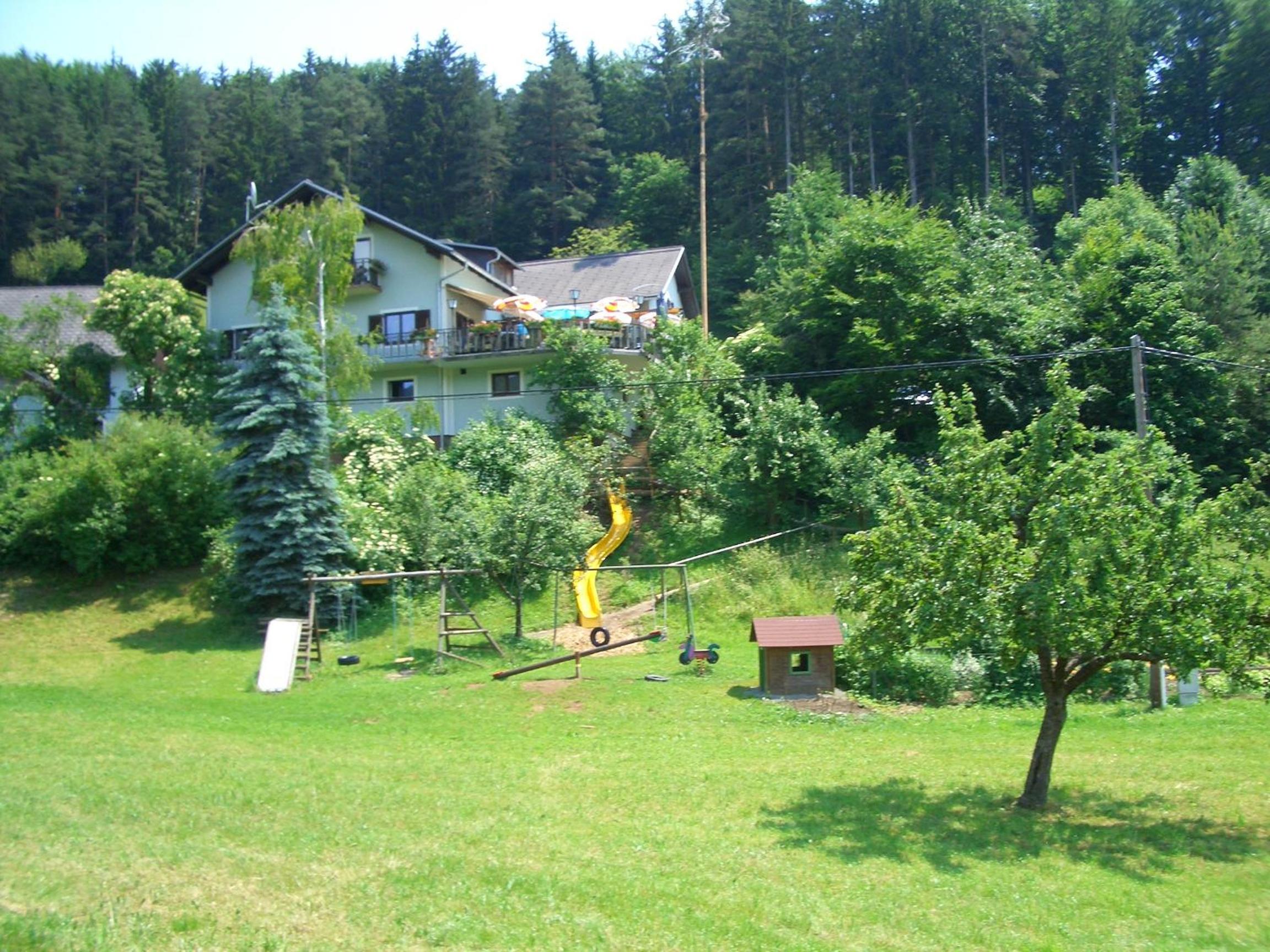 Gasthaus - Gästehaus Schusterbauer