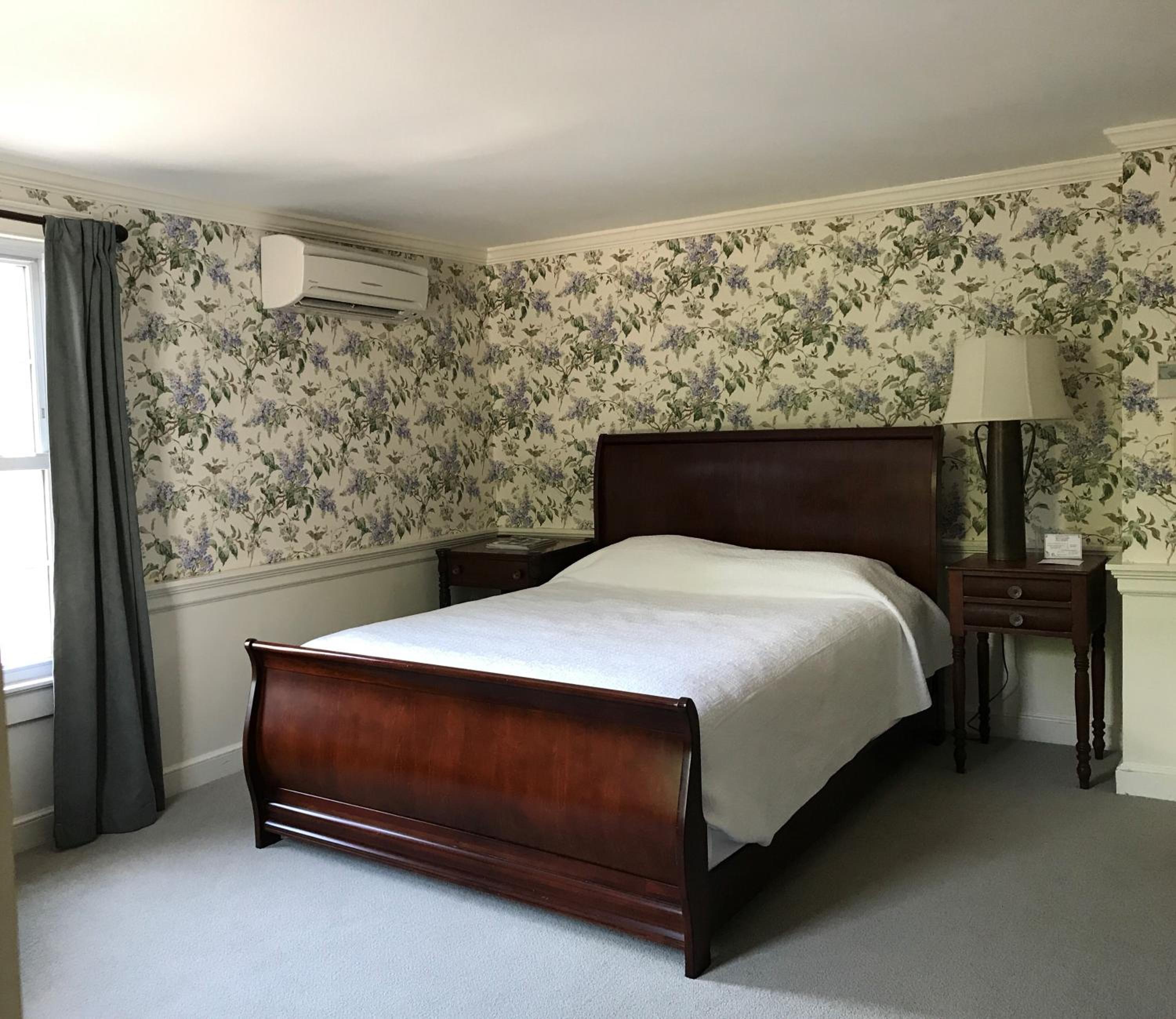 The Old Lyme Inn